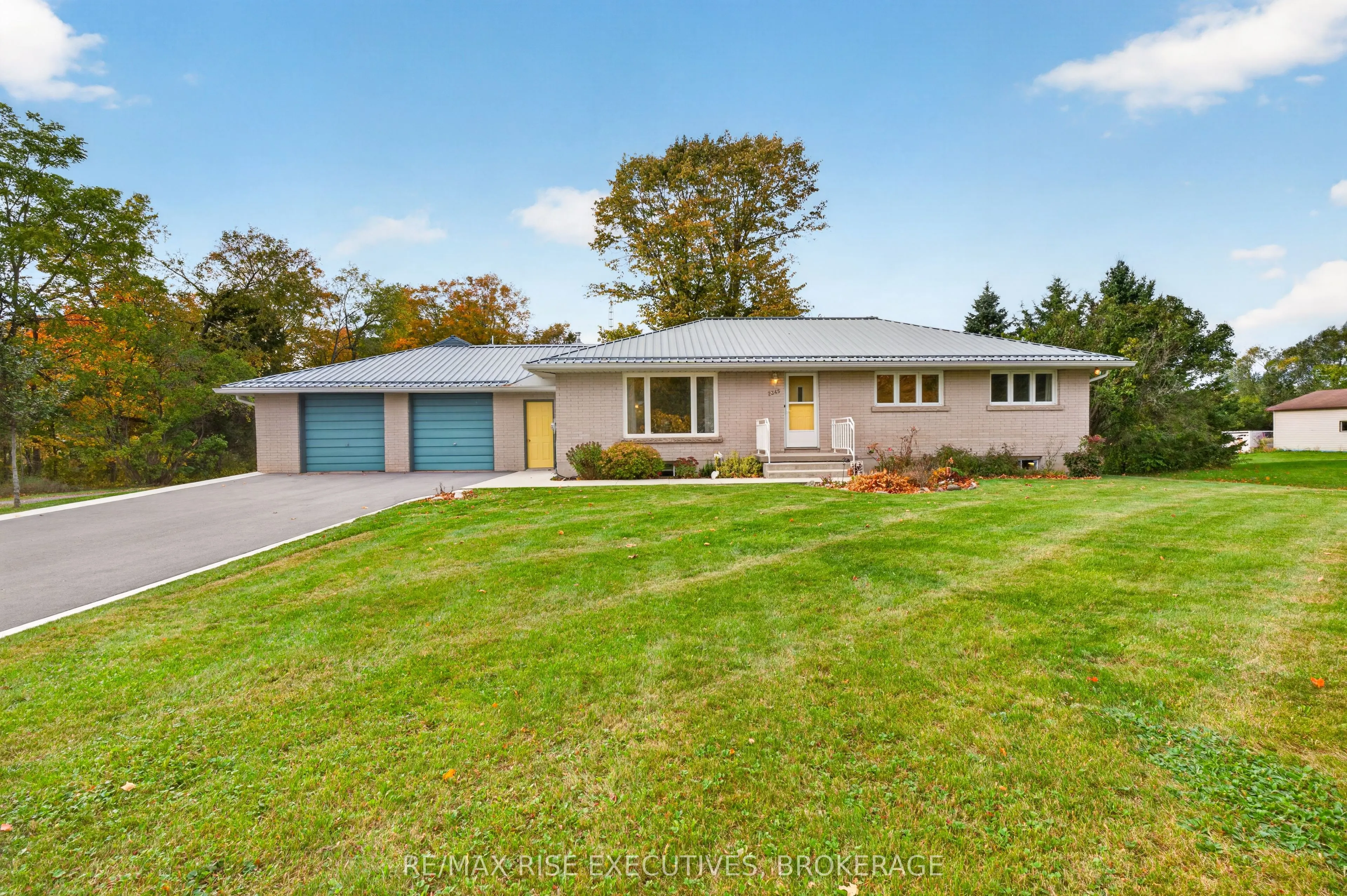 2345 Leeman Road
