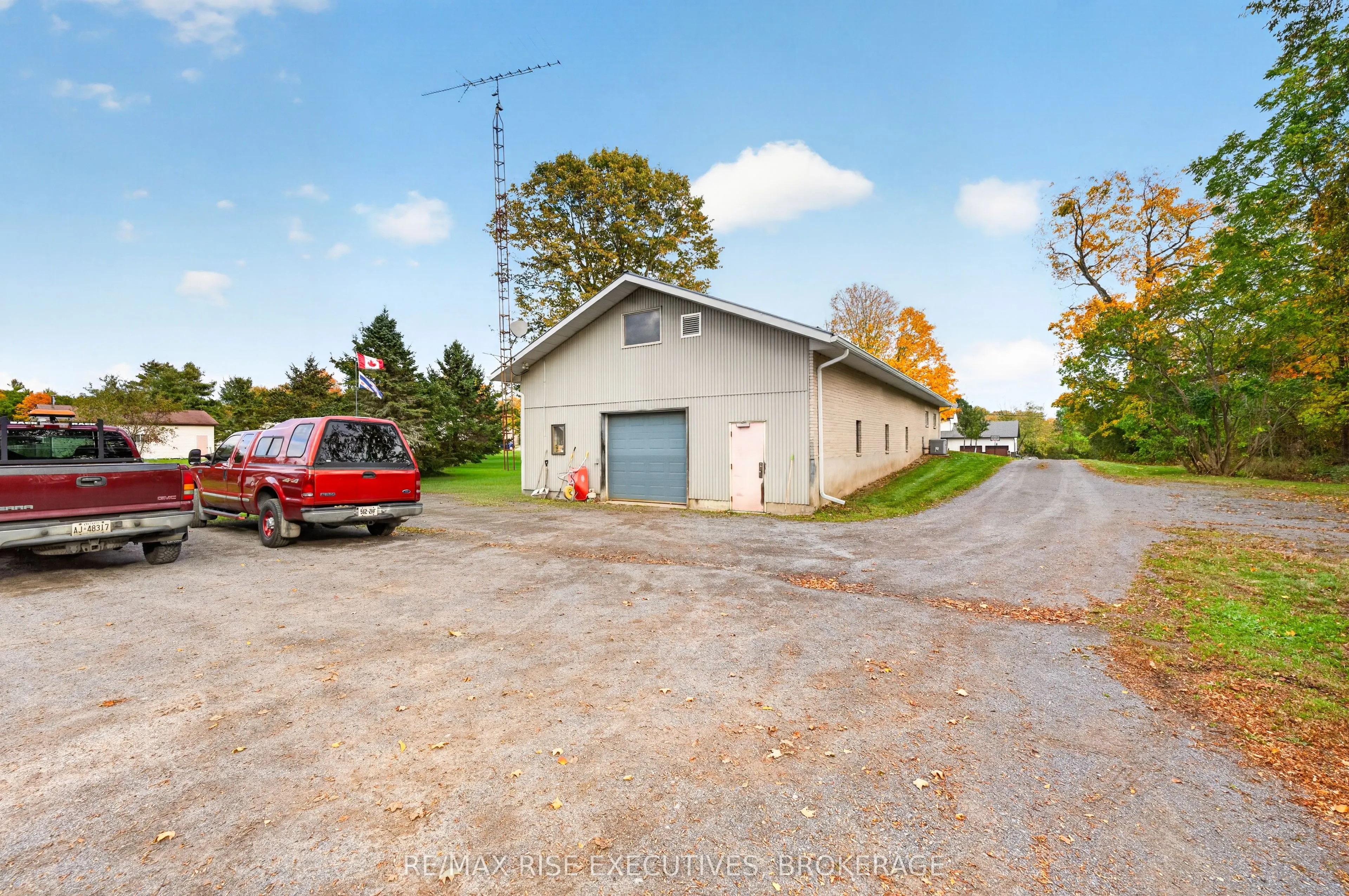 2345 Leeman Road