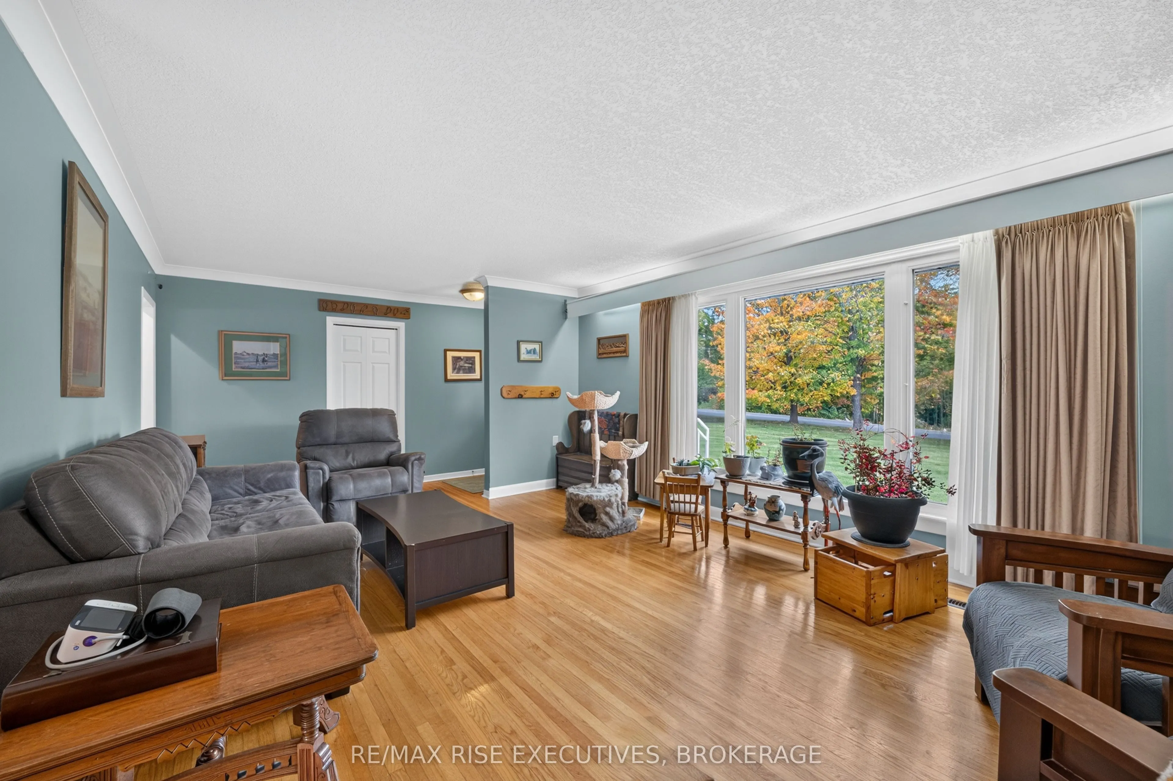 2345 Leeman Road