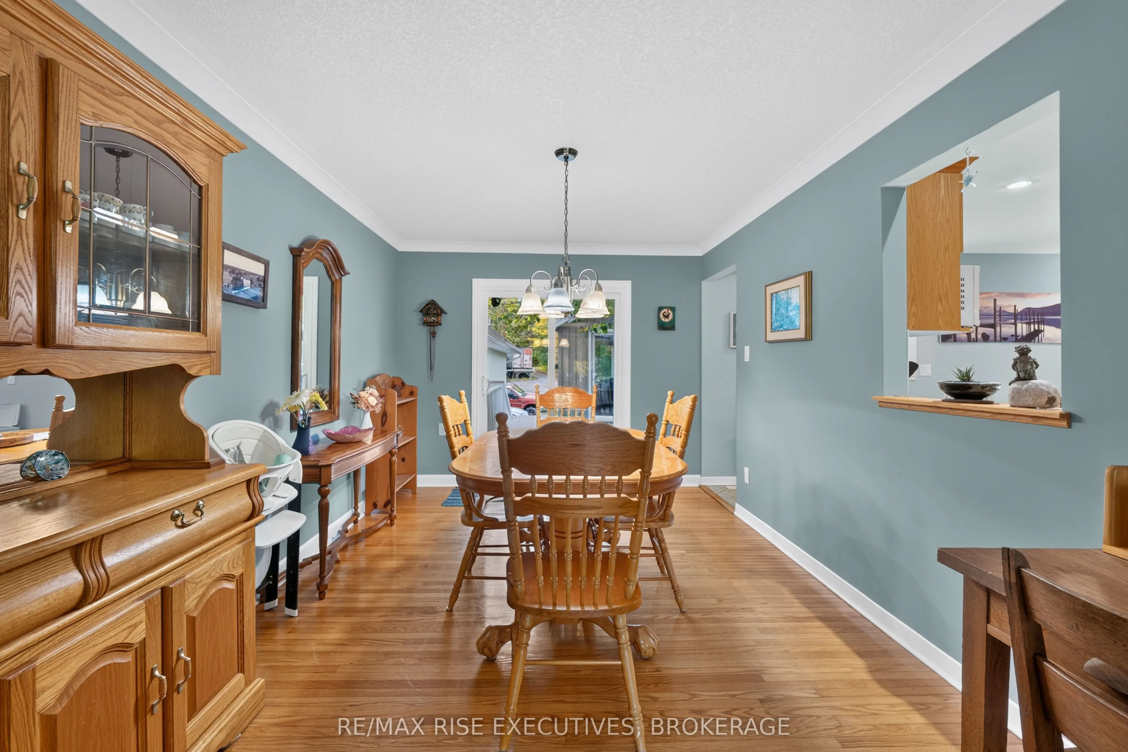 2345 Leeman Road