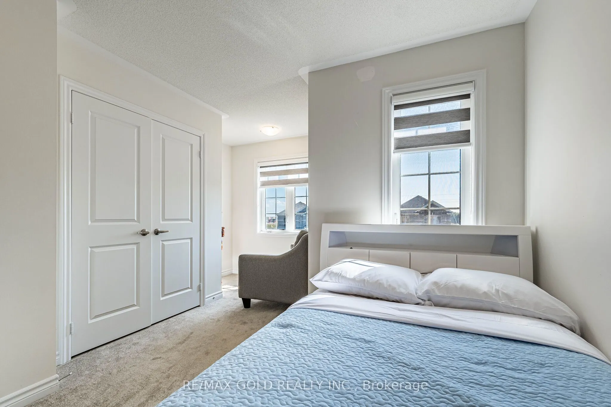 298 Ridley Crescent