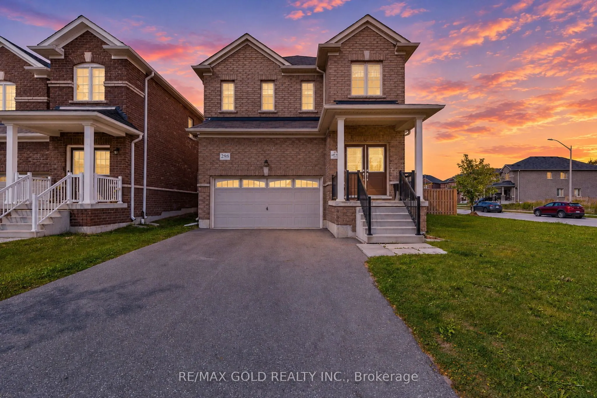 298 Ridley Crescent