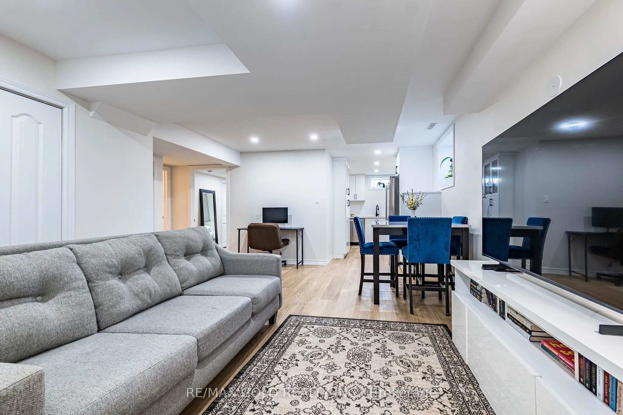 298 Ridley Crescent