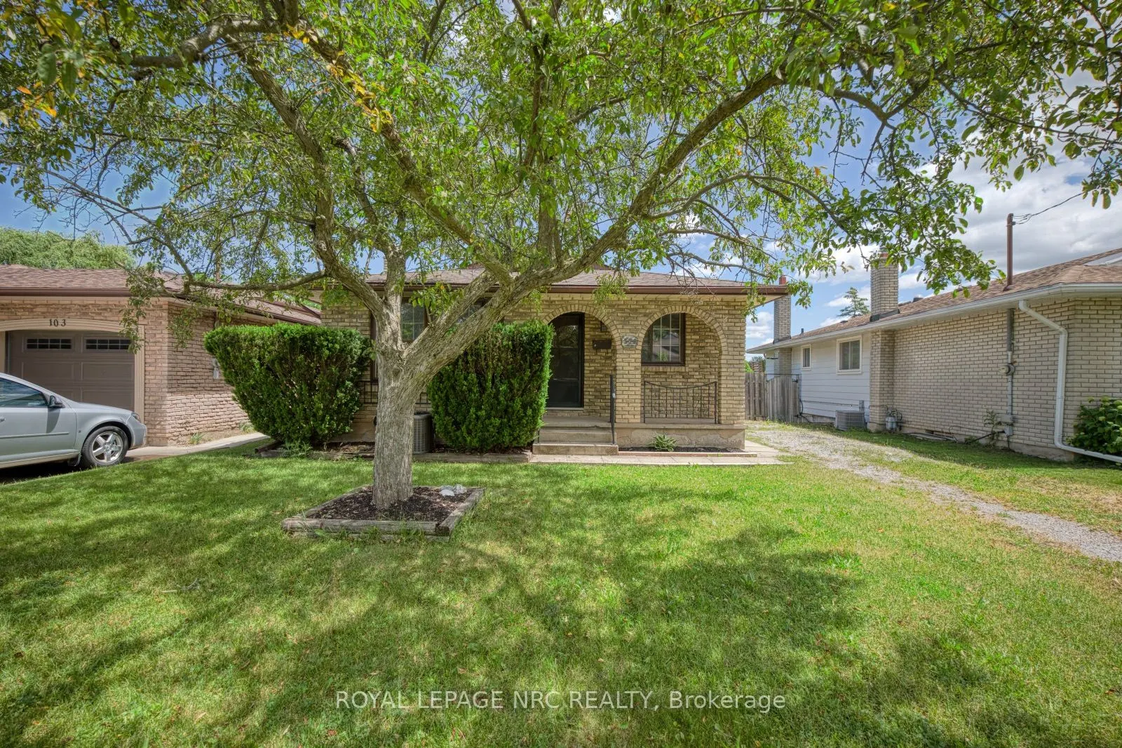 105 Hillview Road