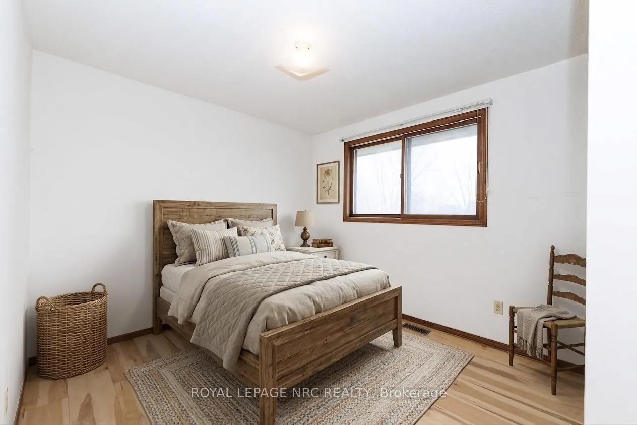 105 Hillview Road