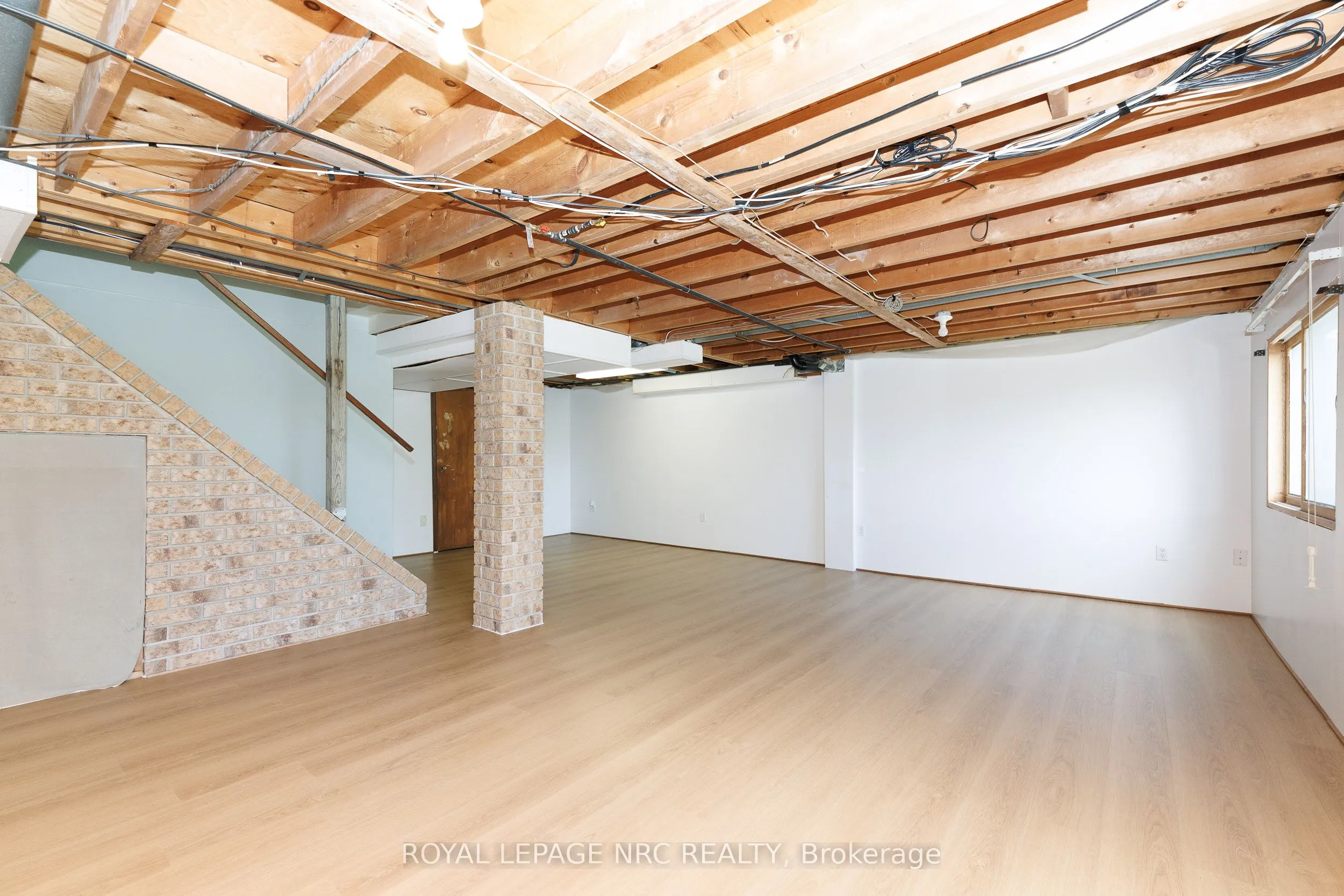 105 Hillview Road
