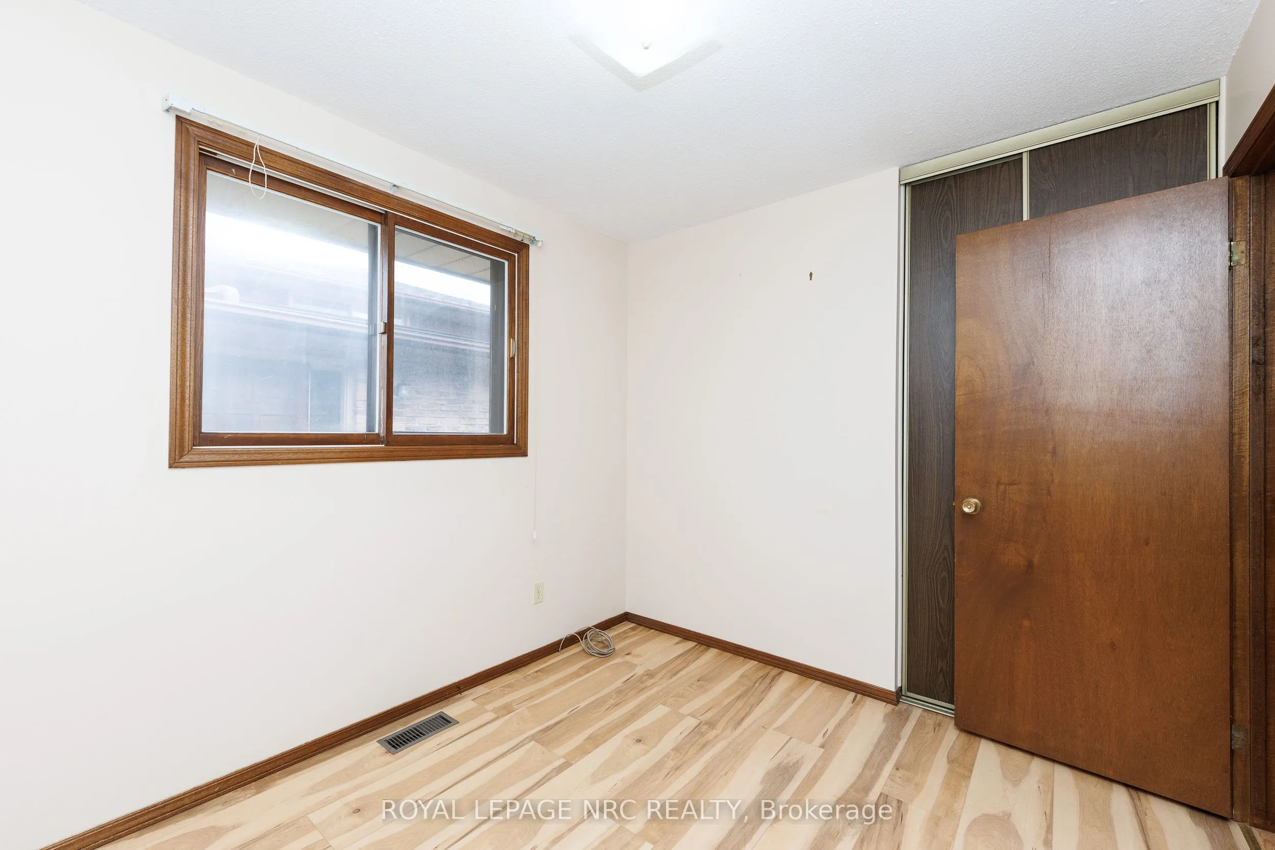 105 Hillview Road
