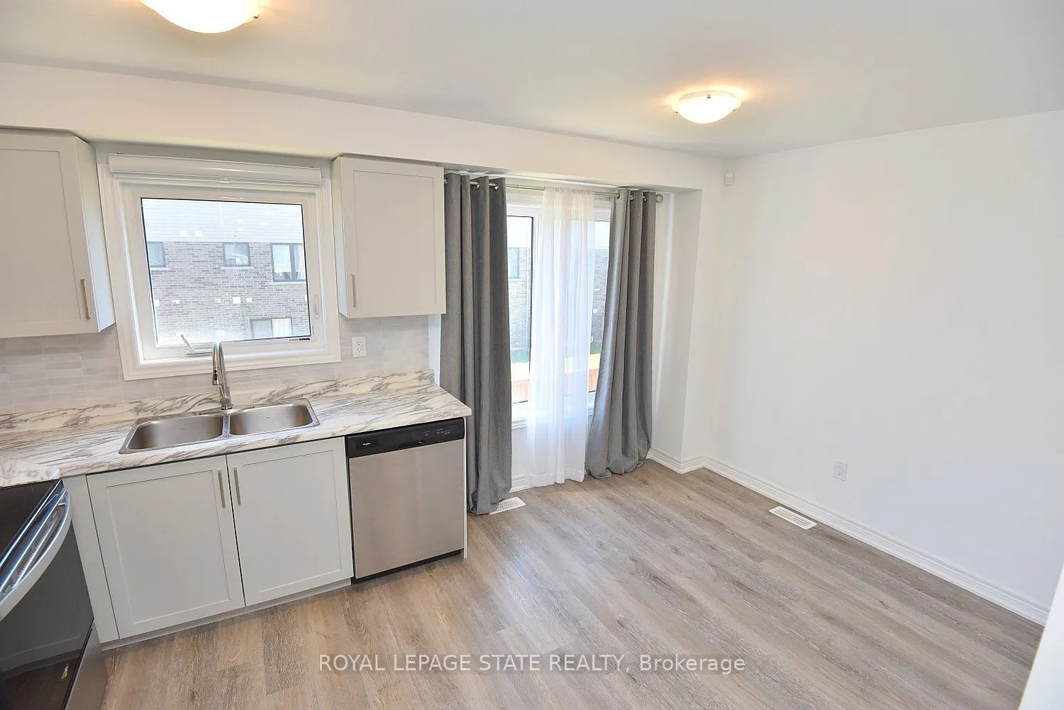 19 Radison Lane #27