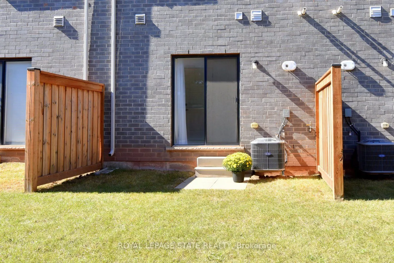 19 Radison Lane #27