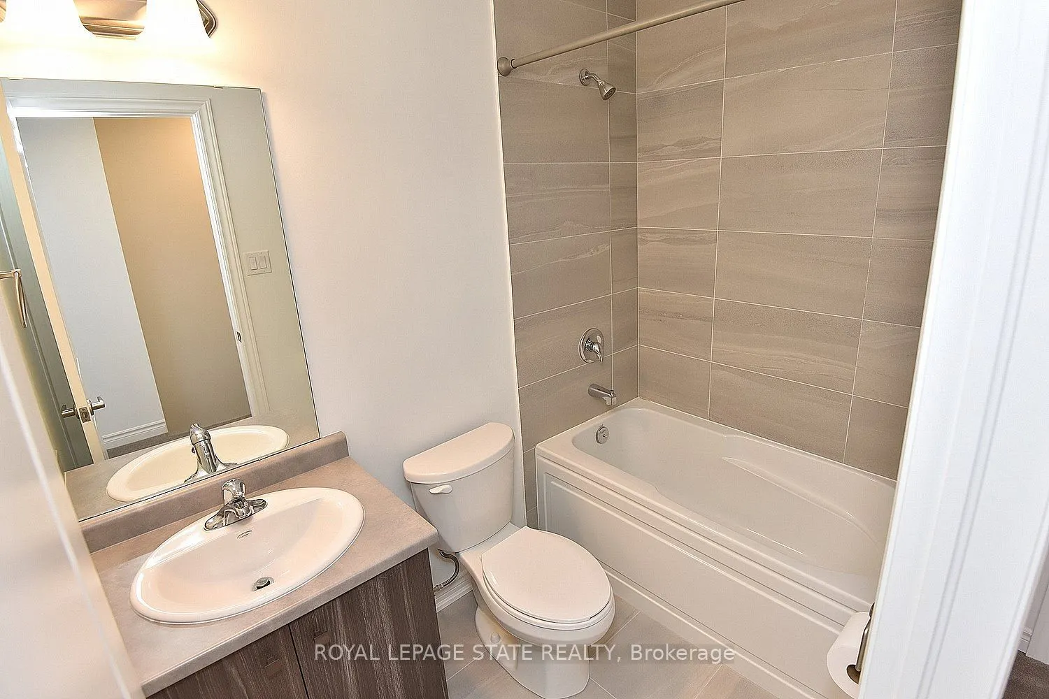 19 Radison Lane #27