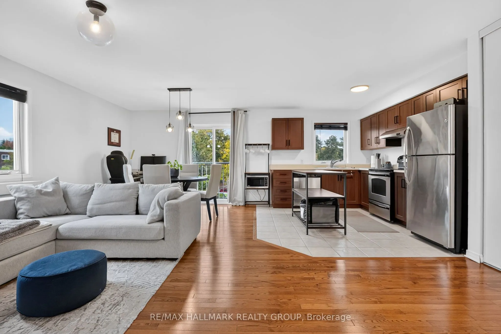 646 Cummings Avenue #304