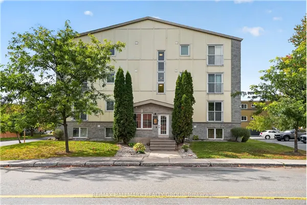 646 Cummings Avenue #304