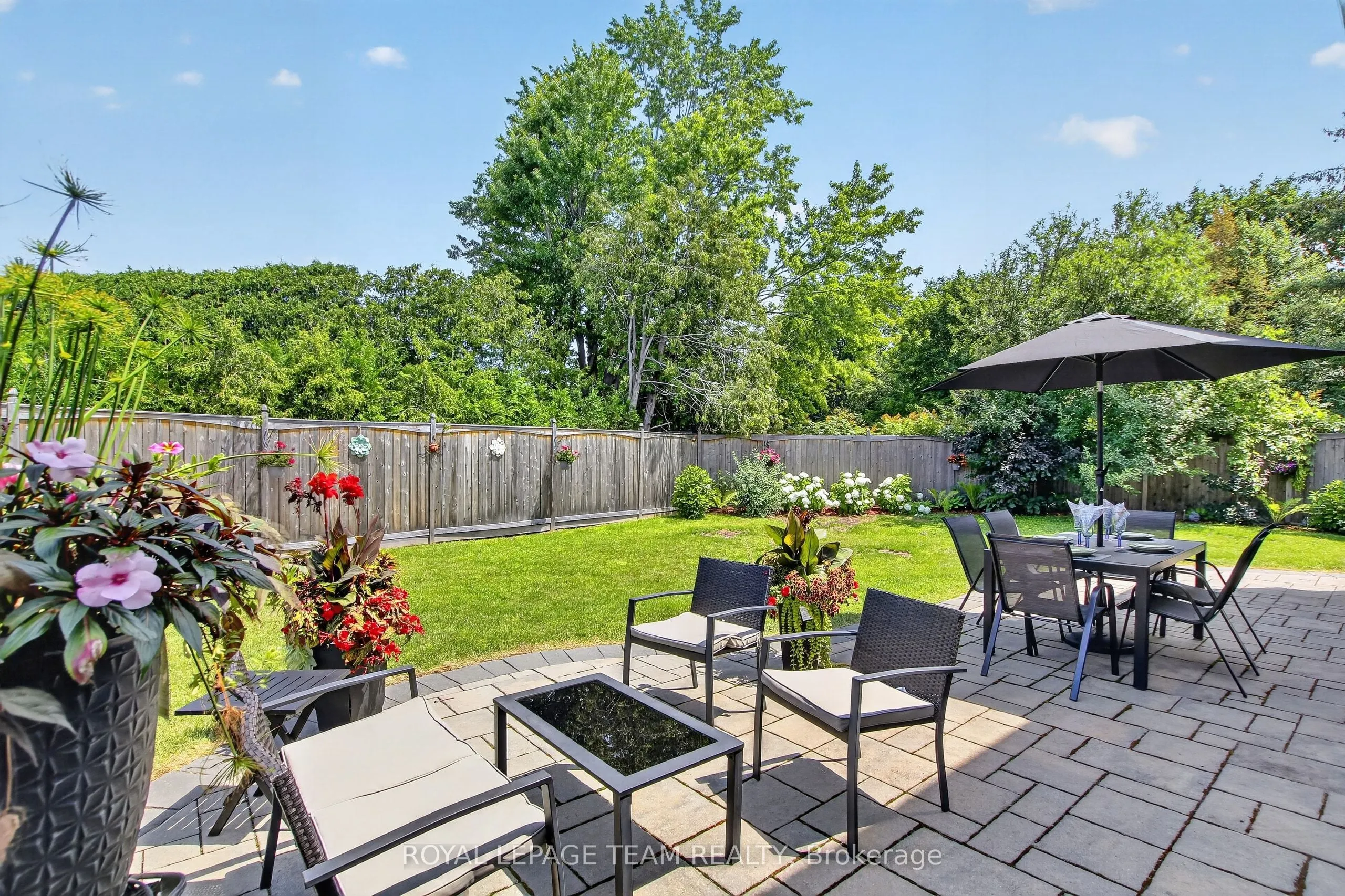 61 Amberwood Crescent