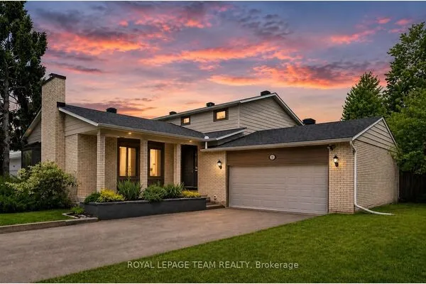 61 Amberwood Crescent