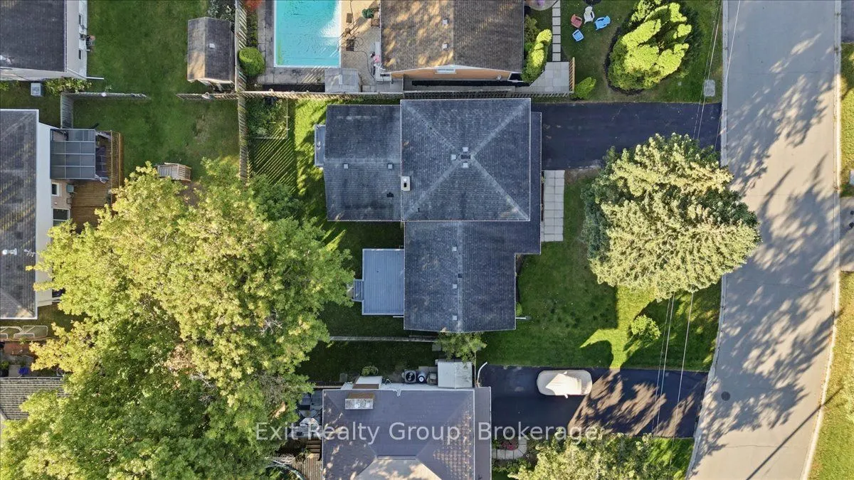 5 Flint Drive
