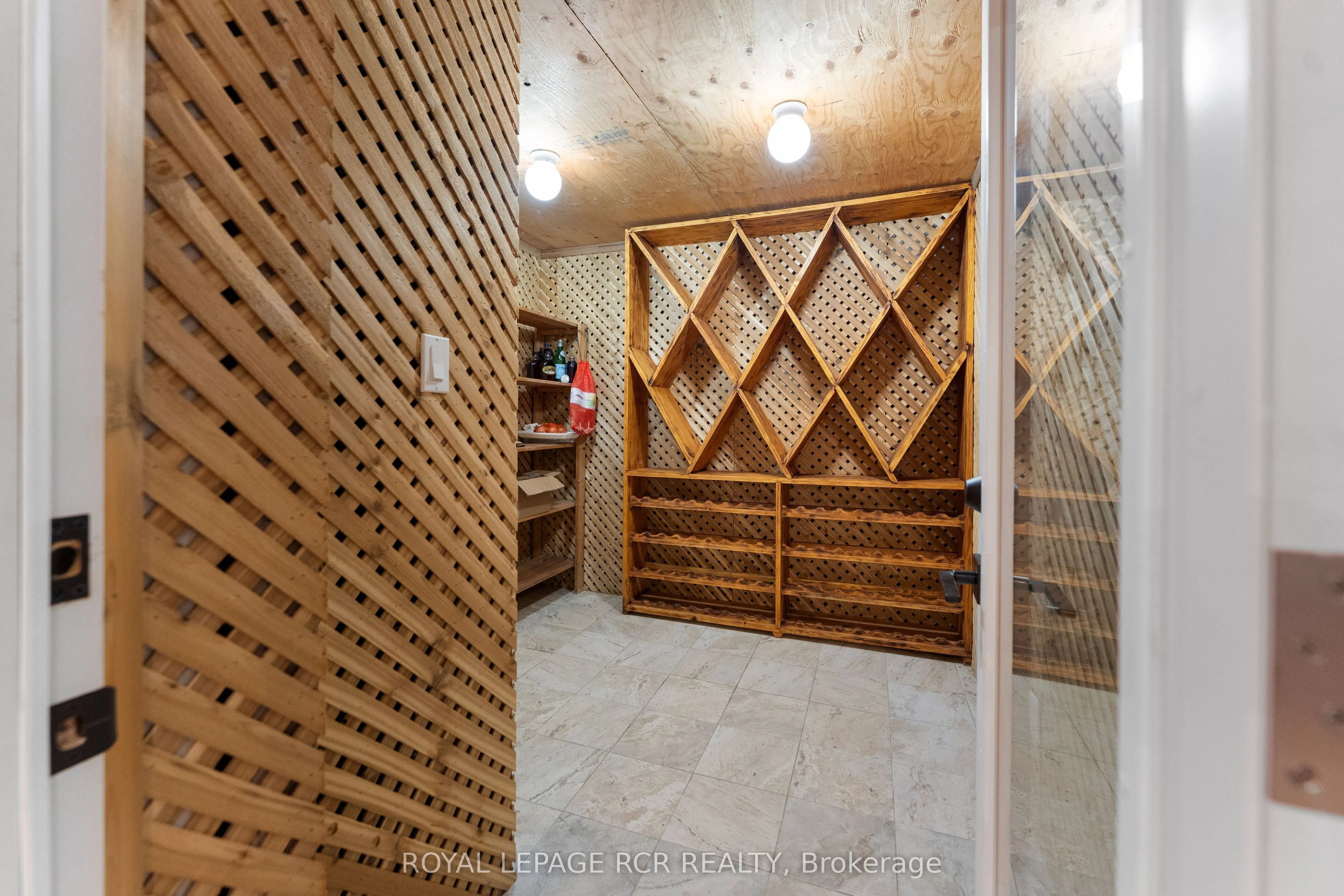 9121 Erin-Garafraxa Townline