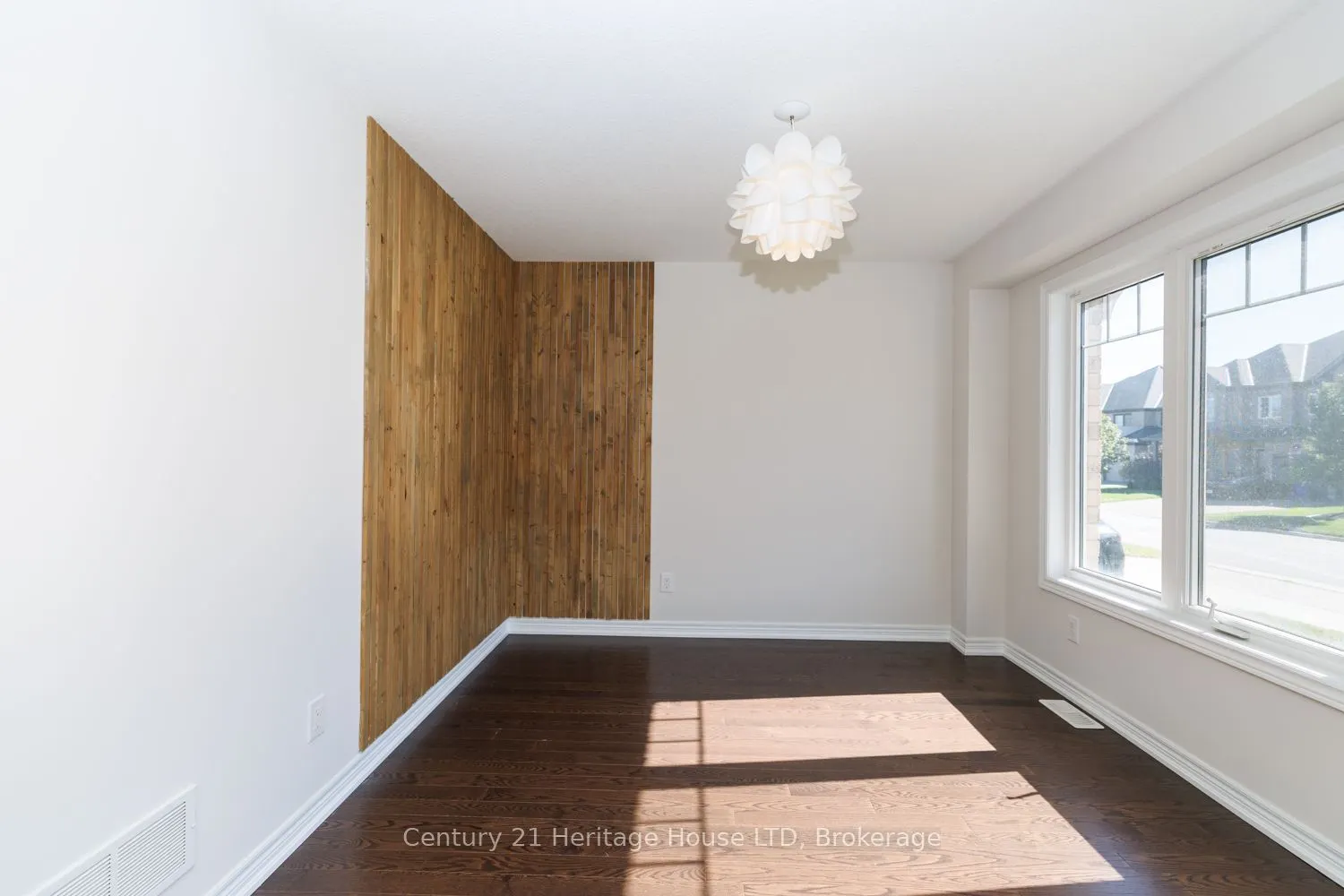 11 Philmori Crescent