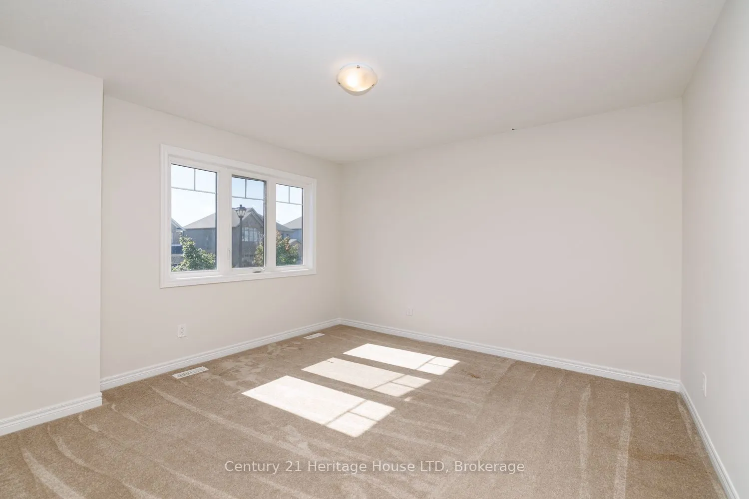 11 Philmori Crescent