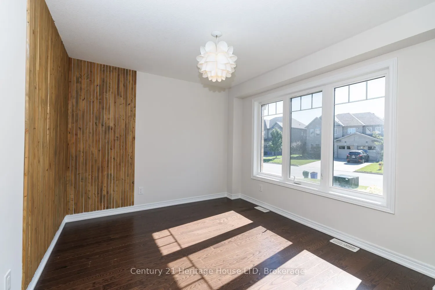 11 Philmori Crescent