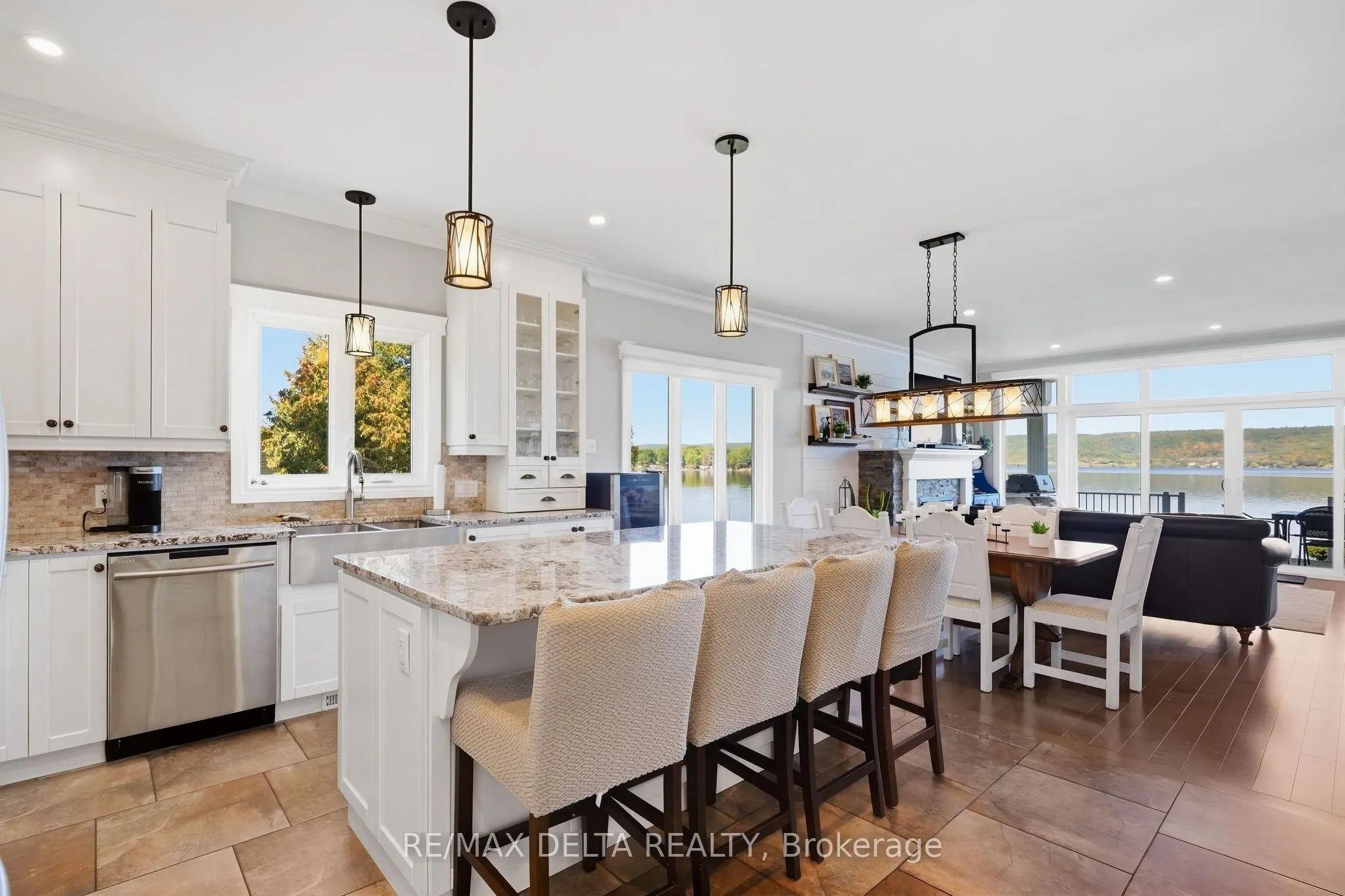 2416 Bay Road