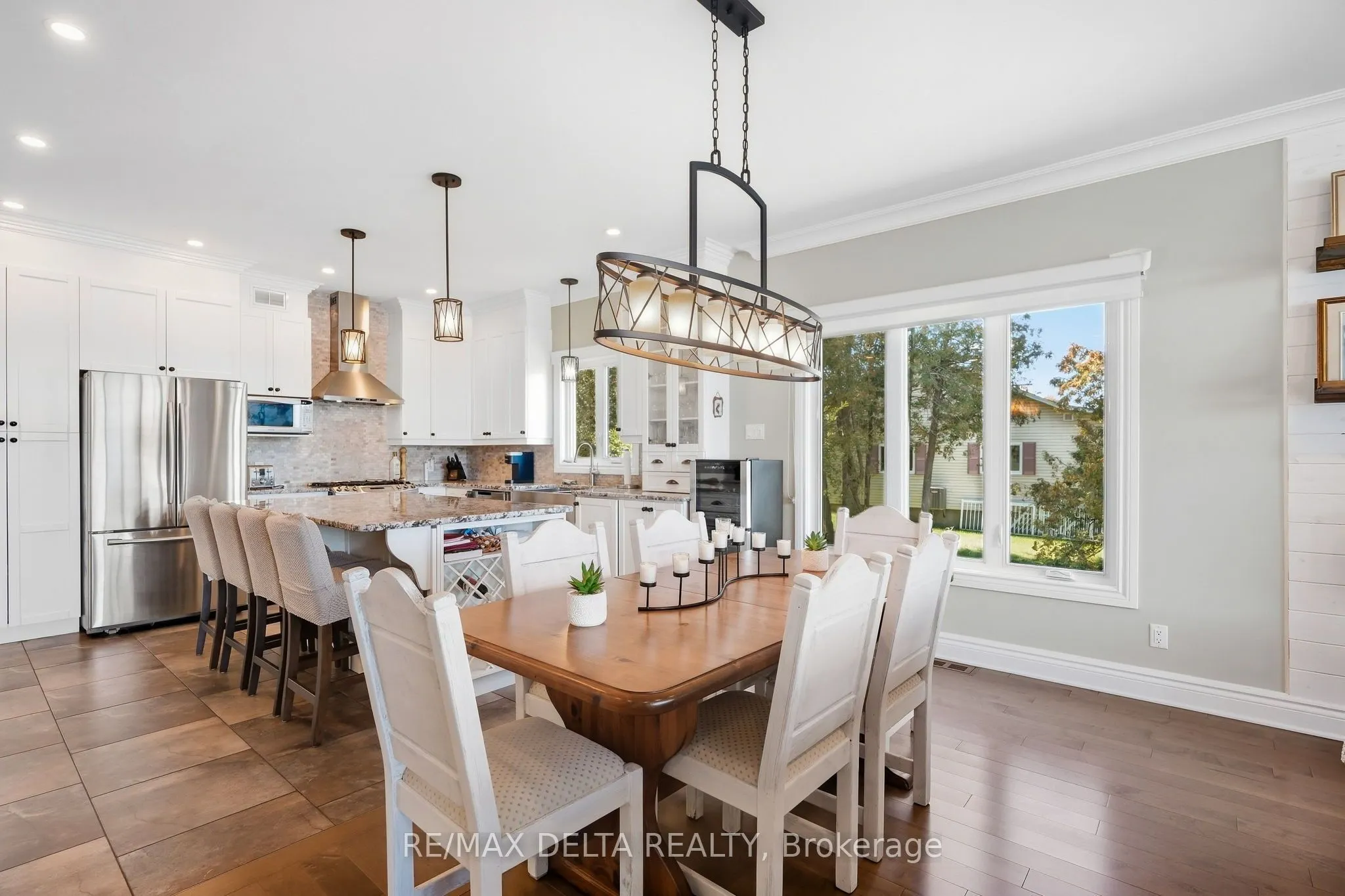 2416 Bay Road