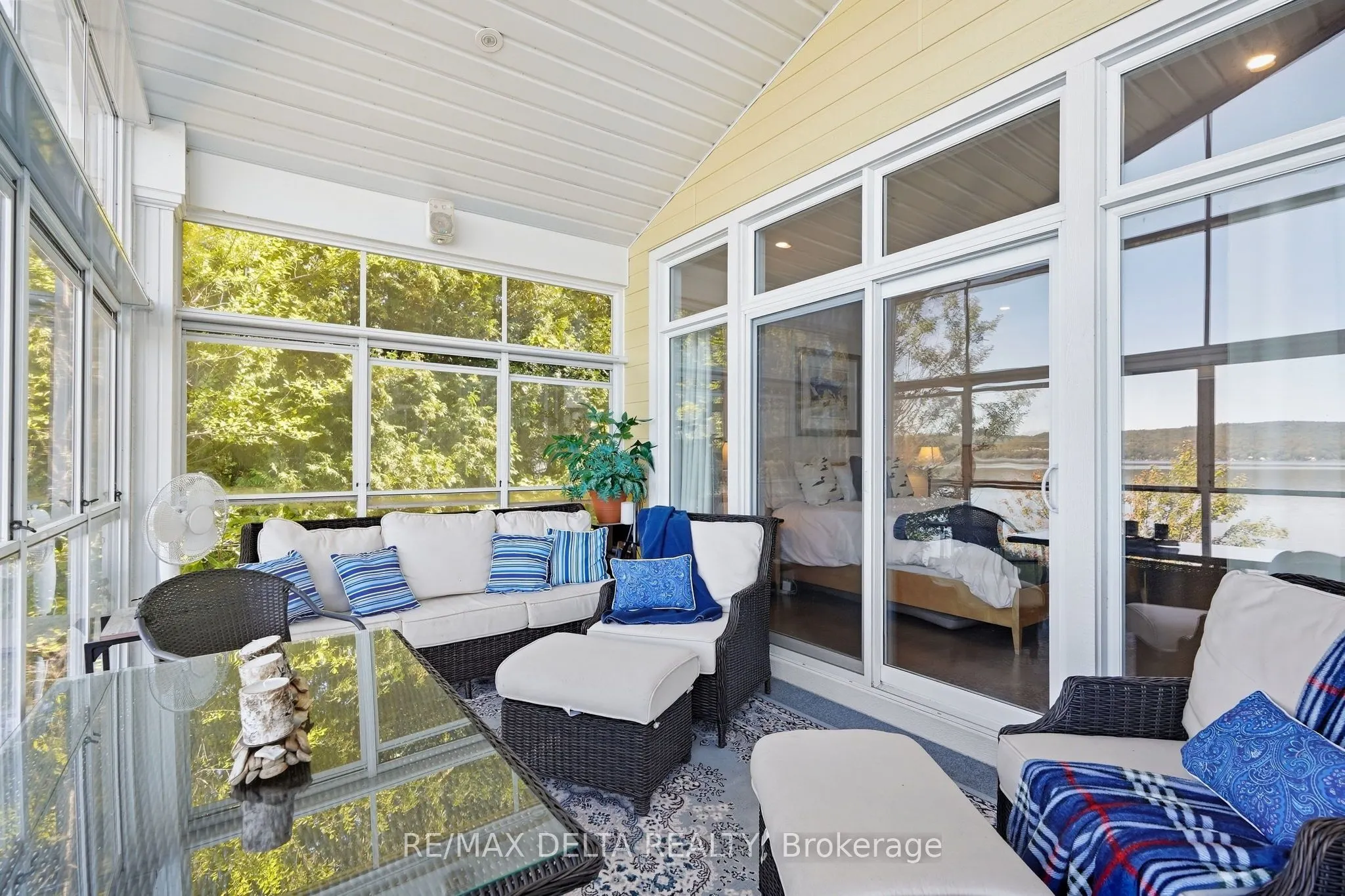 2416 Bay Road