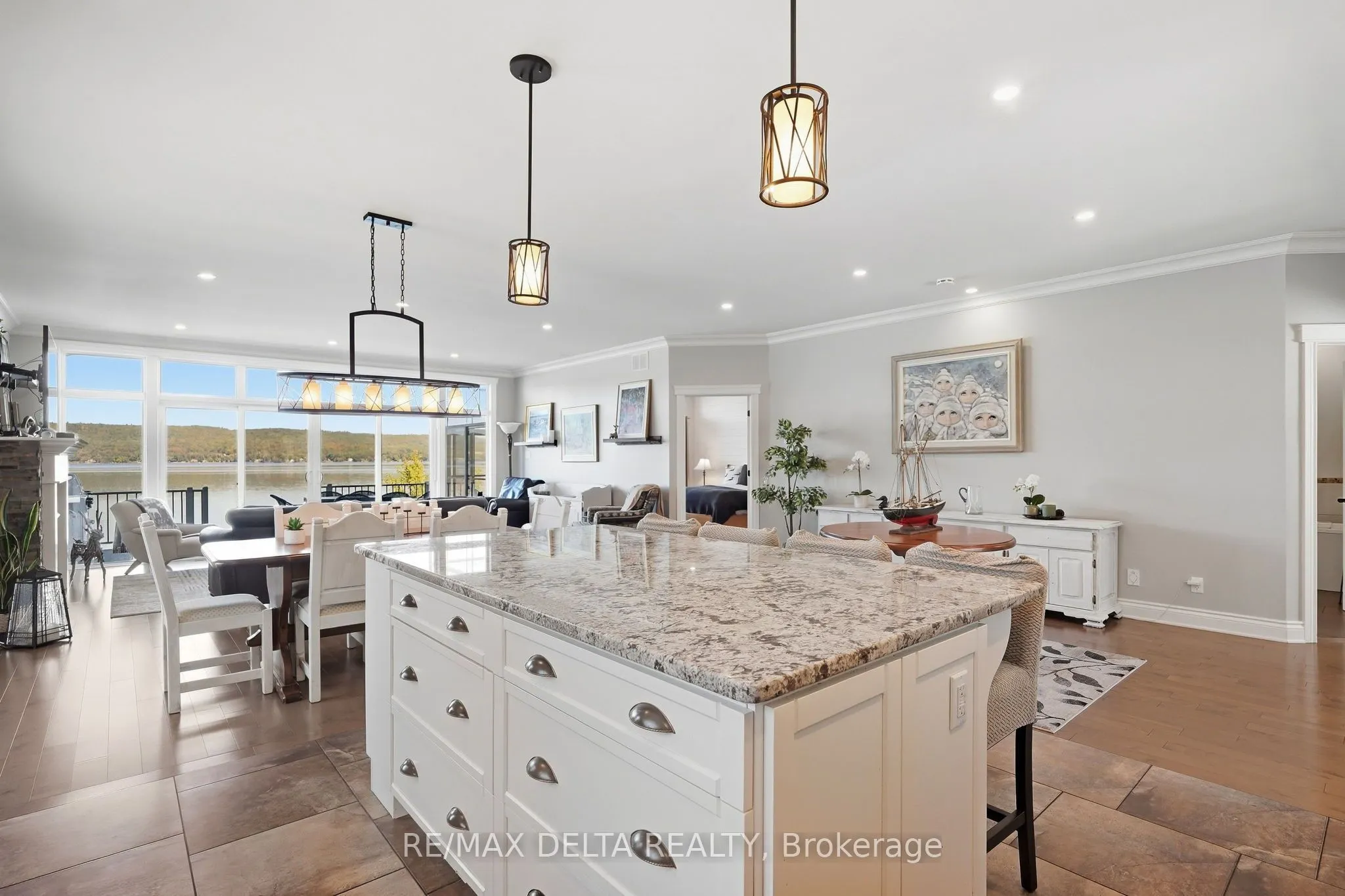 2416 Bay Road