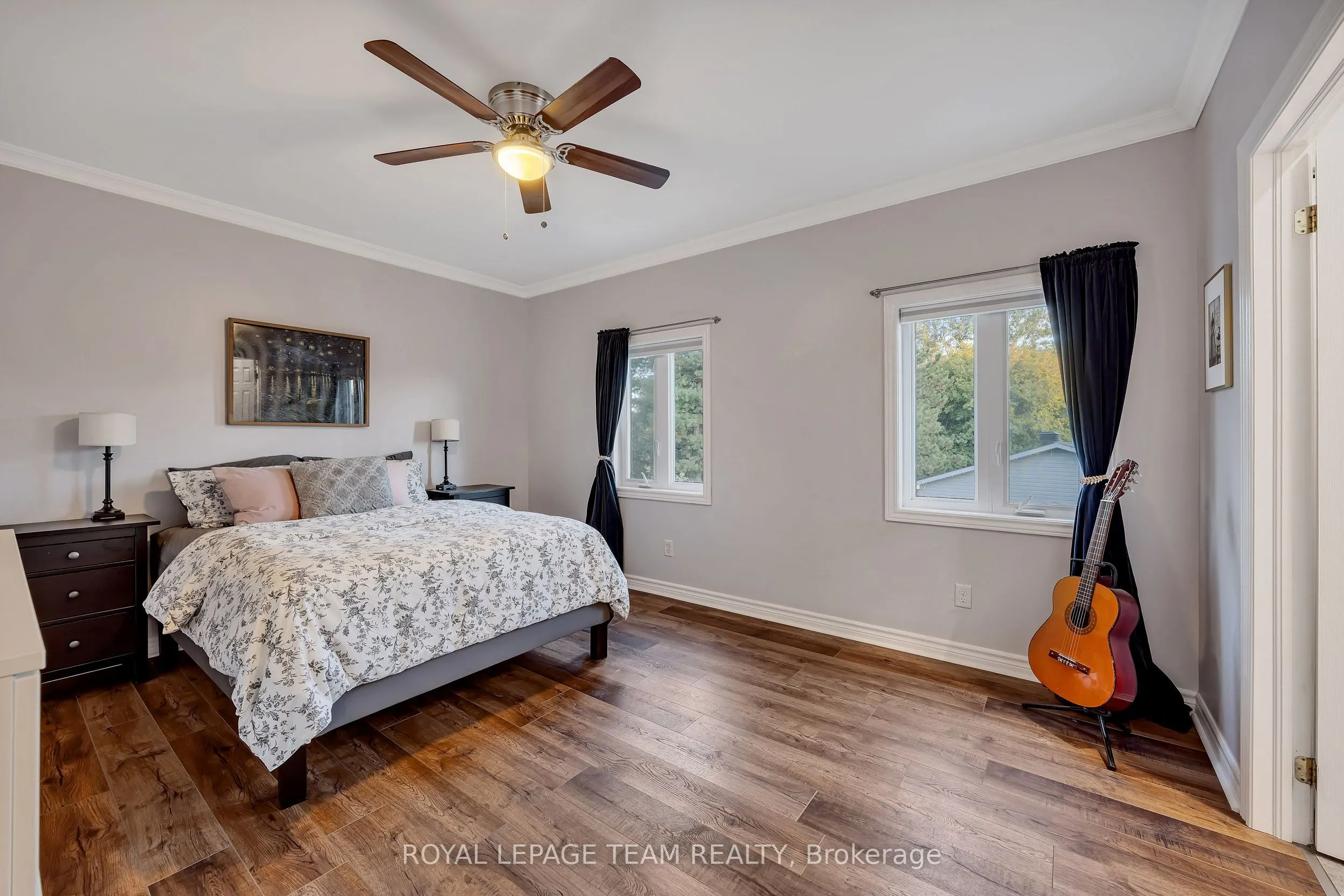 410 Clothier Street W