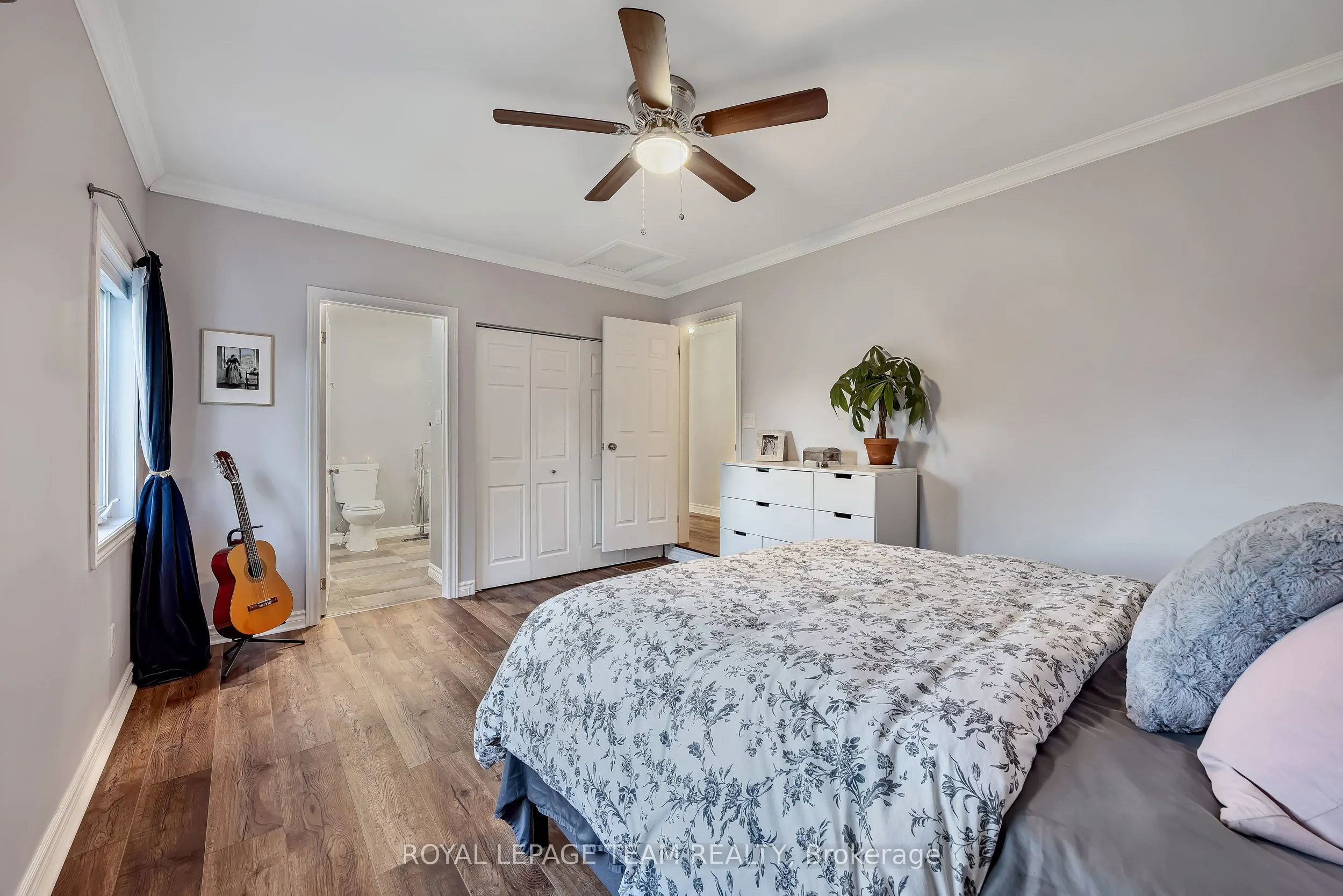 410 Clothier Street W