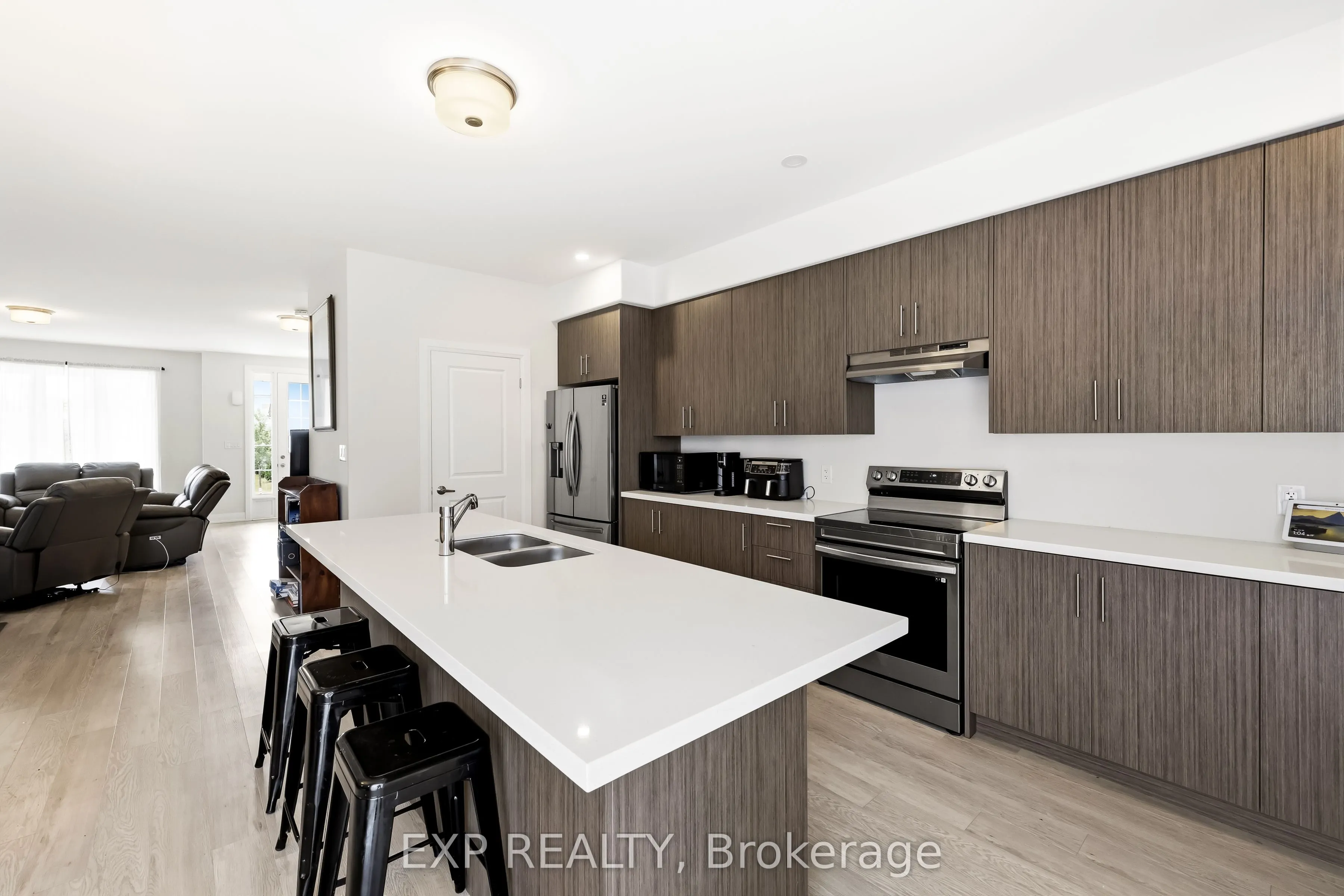 294 Noftall Gardens