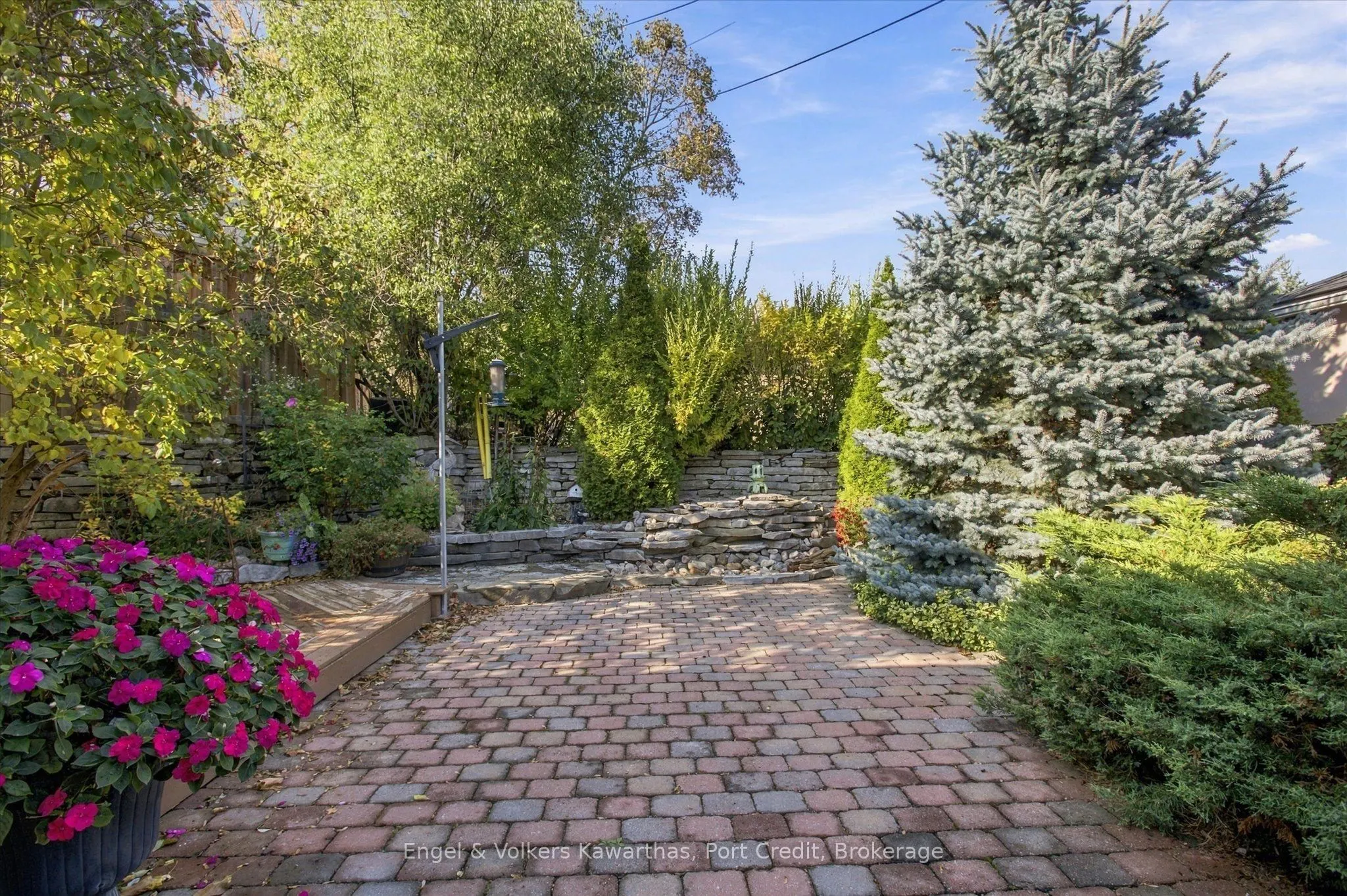 1331 Gordon Avenue