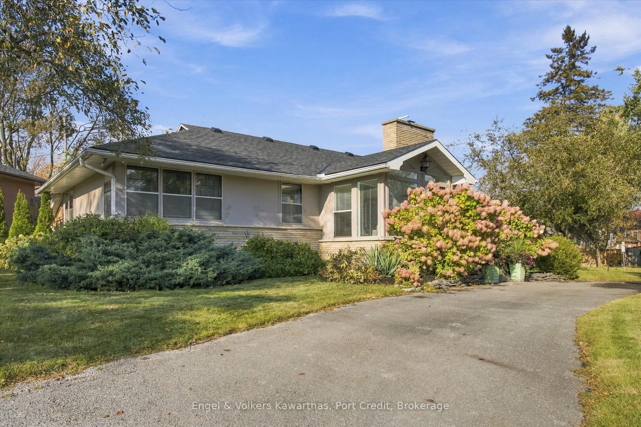 1331 Gordon Avenue