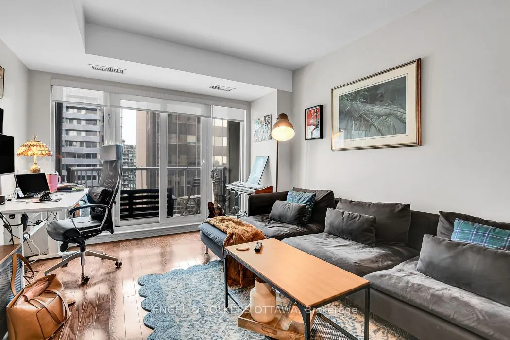 234 Rideau Street #902