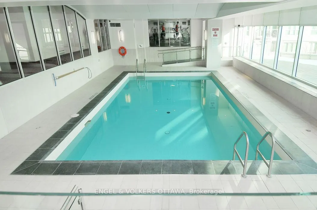 234 Rideau Street #902