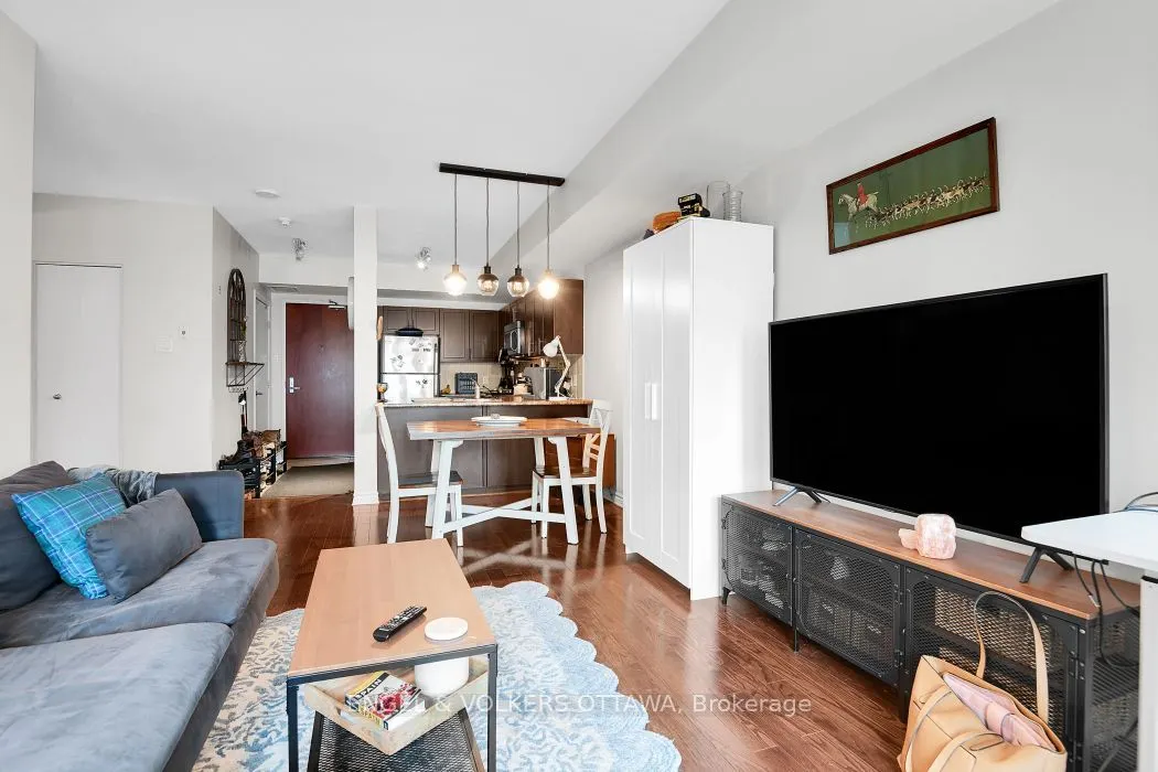 234 Rideau Street #902