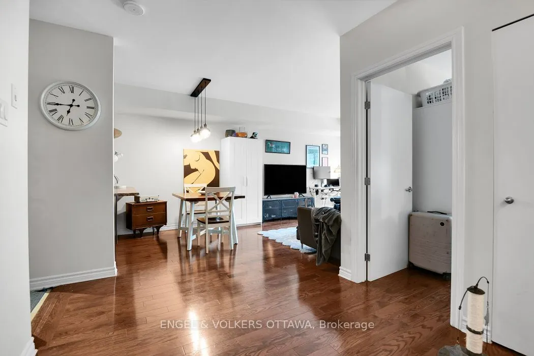 234 Rideau Street #902