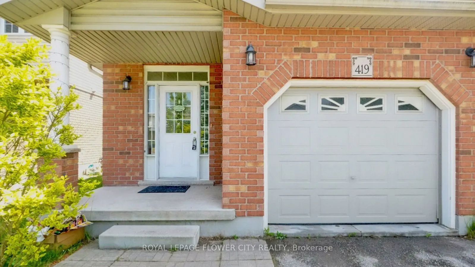 419 Tealby Crescent
