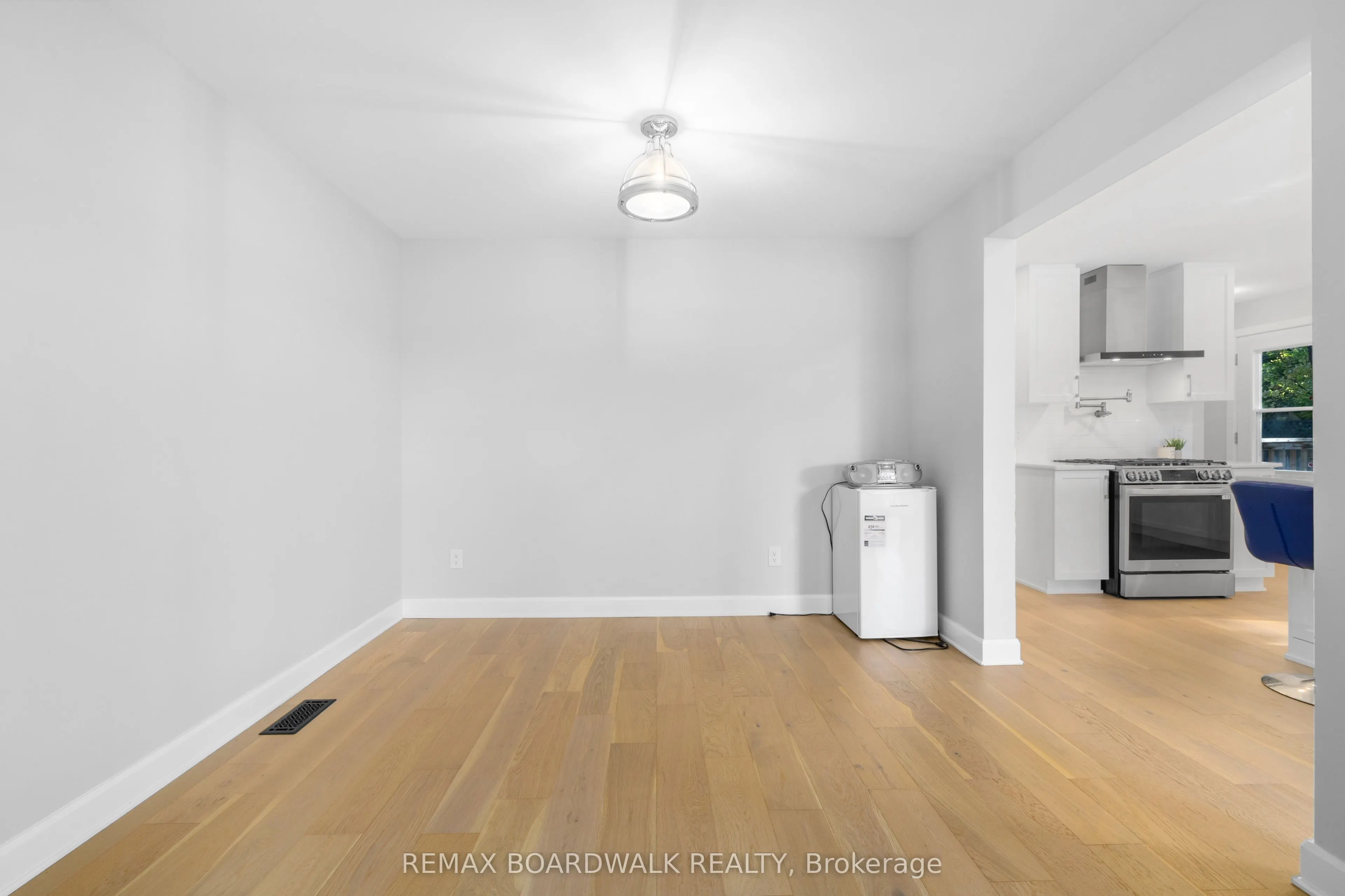 1312 Bayview Drive