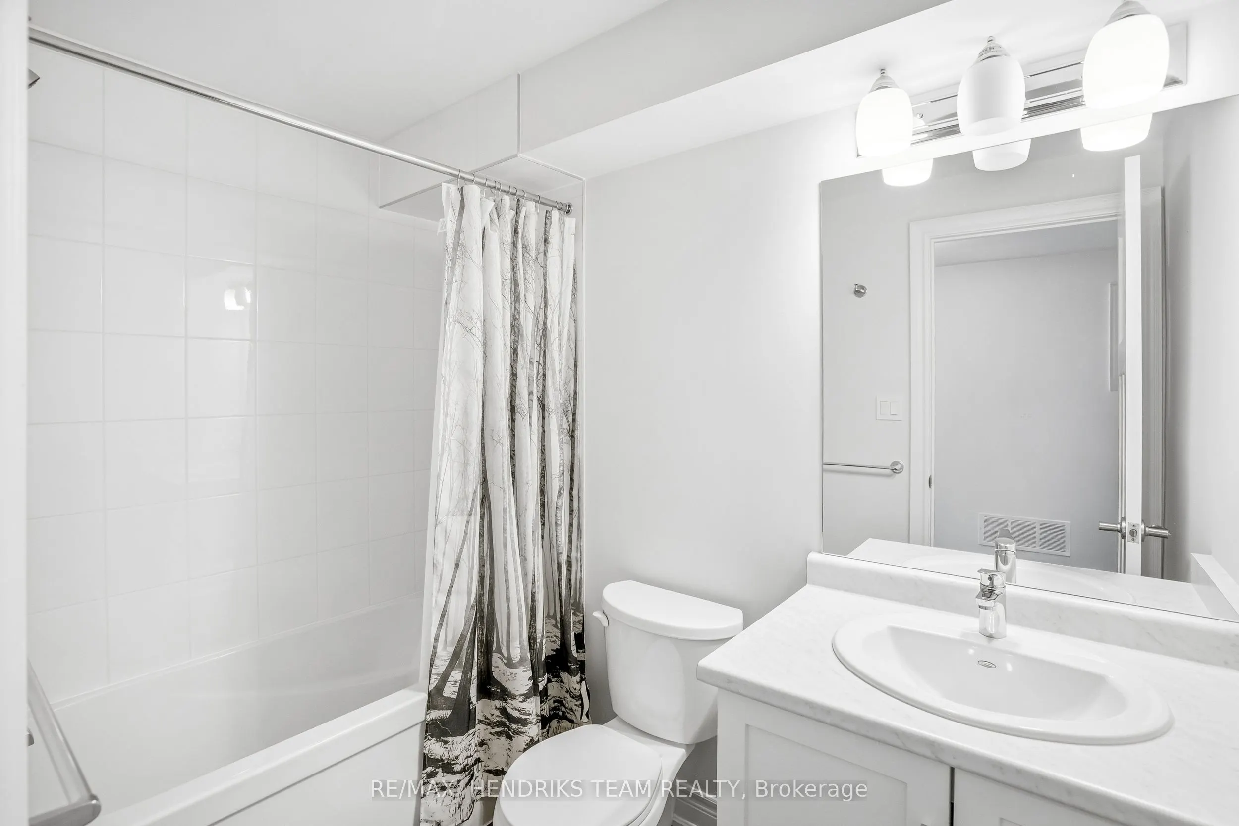 13 Turbinia Court #72