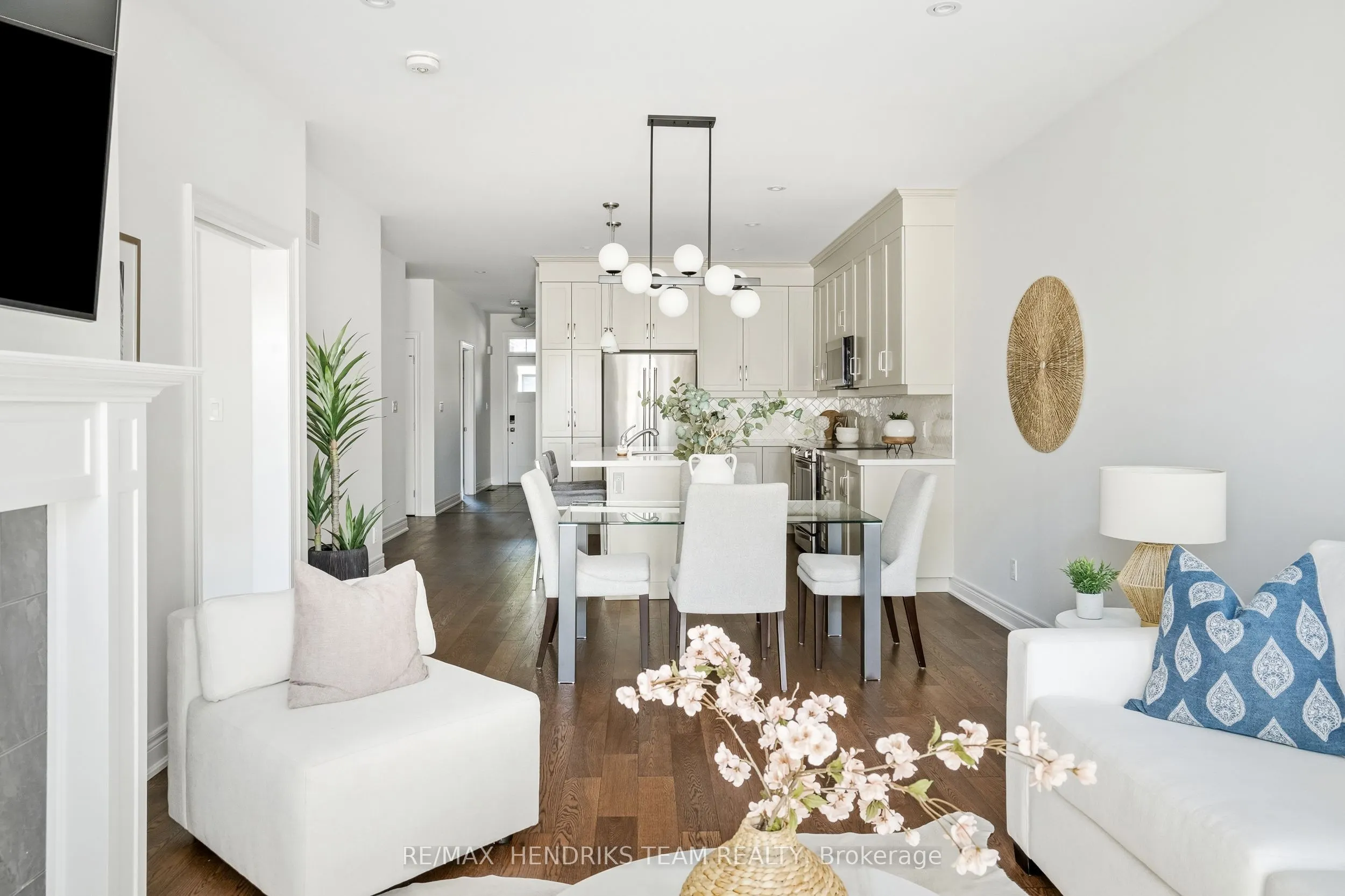 13 Turbinia Court #72
