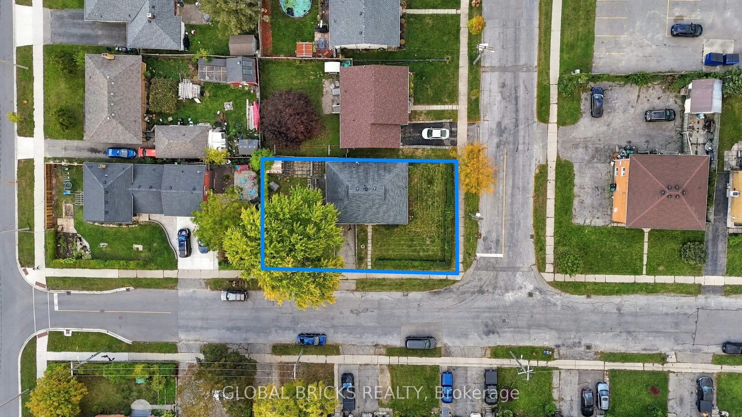 18 Falesy Avenue