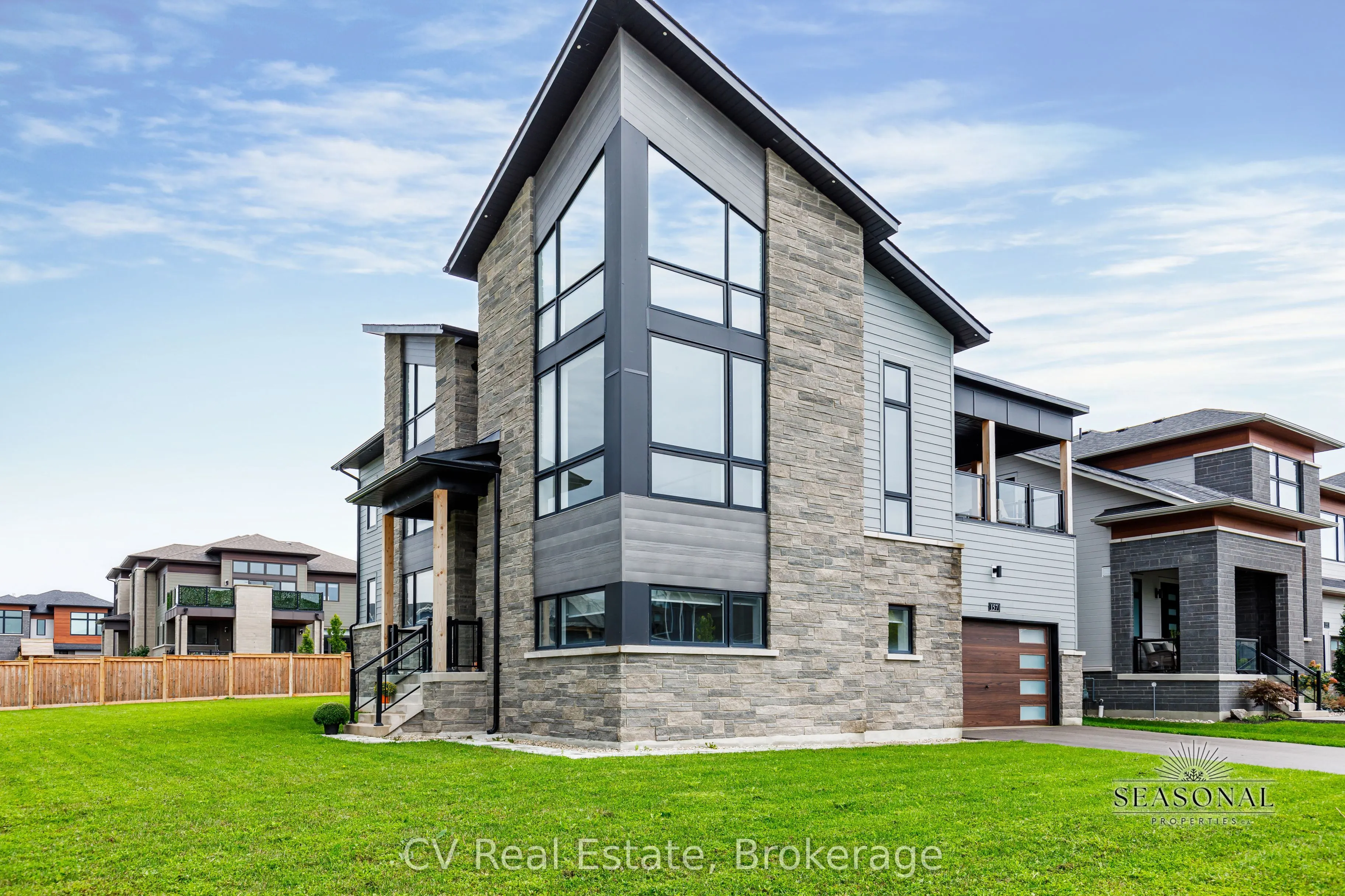 157 Springside Crescent