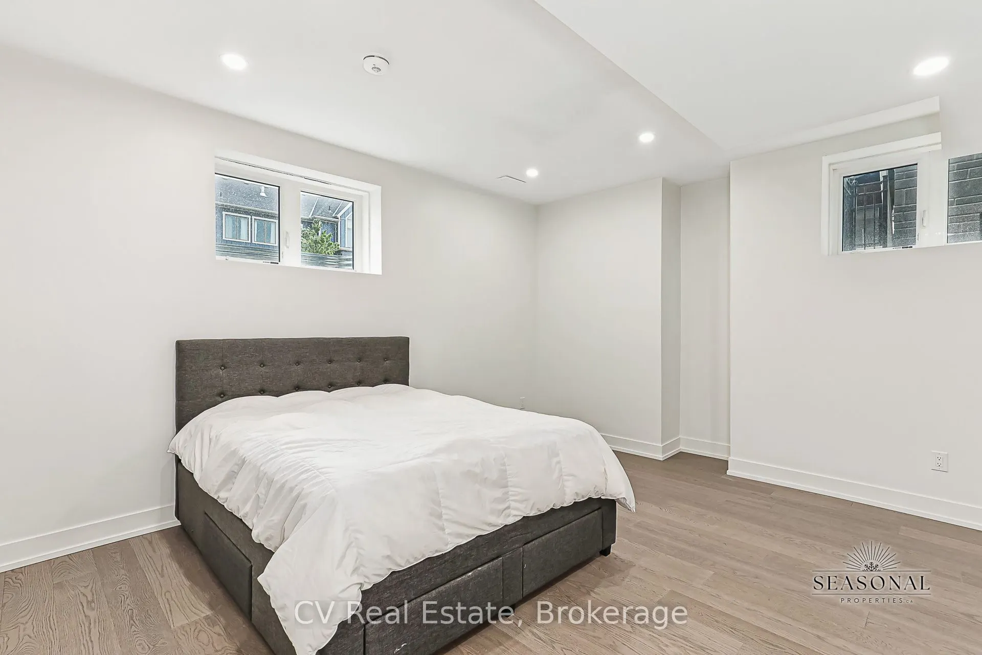 157 Springside Crescent