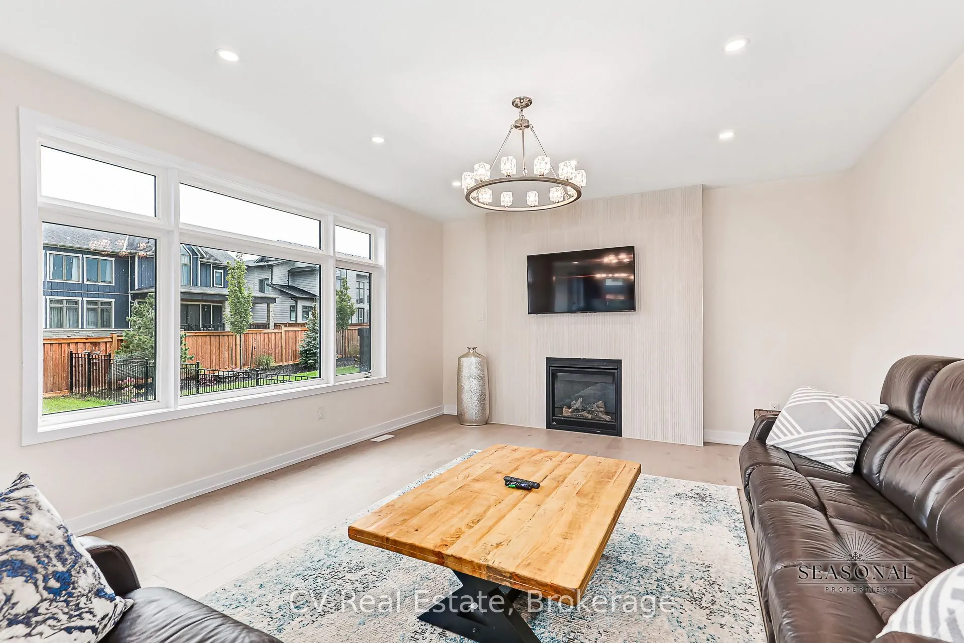 157 Springside Crescent