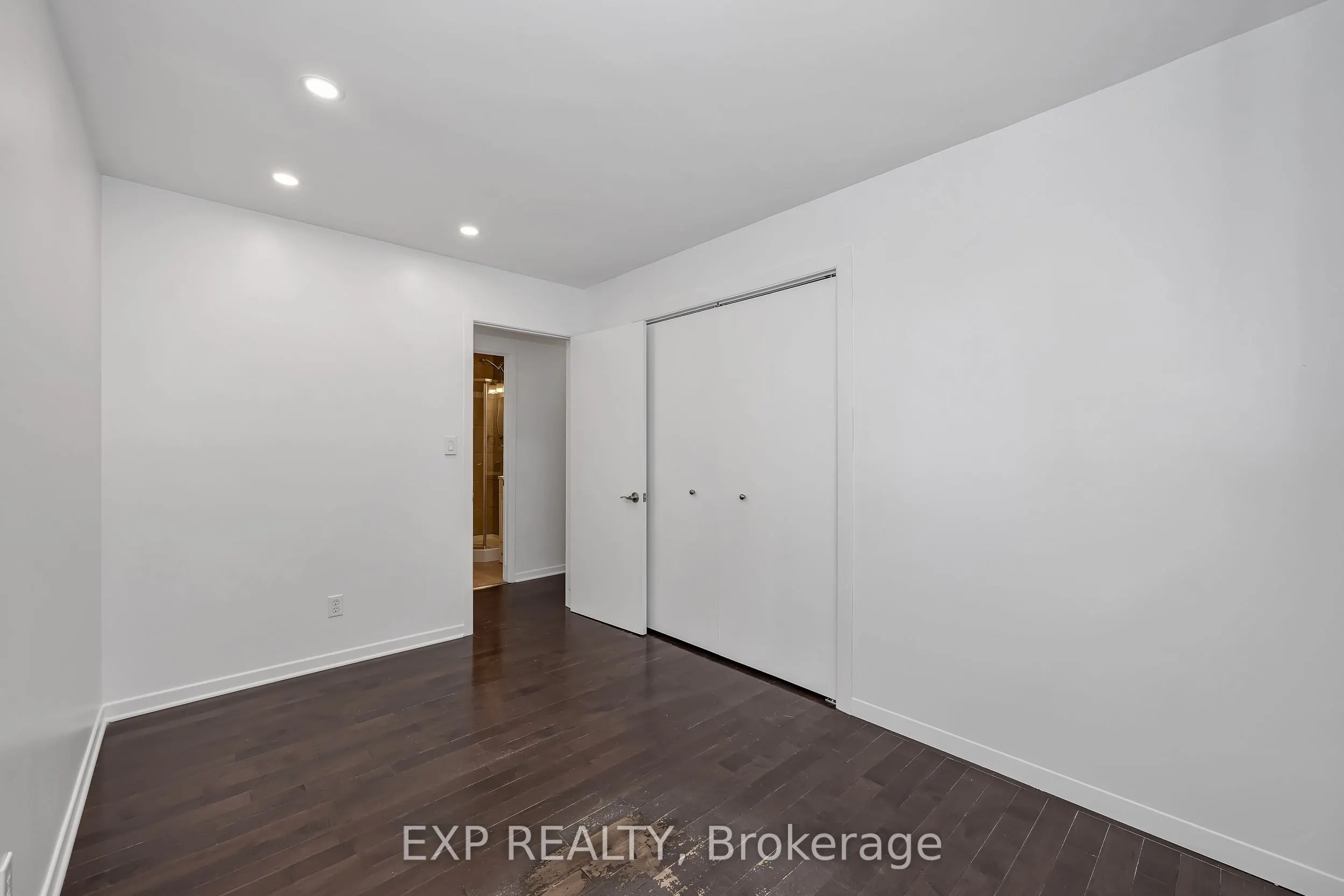 557 Glenview Road
