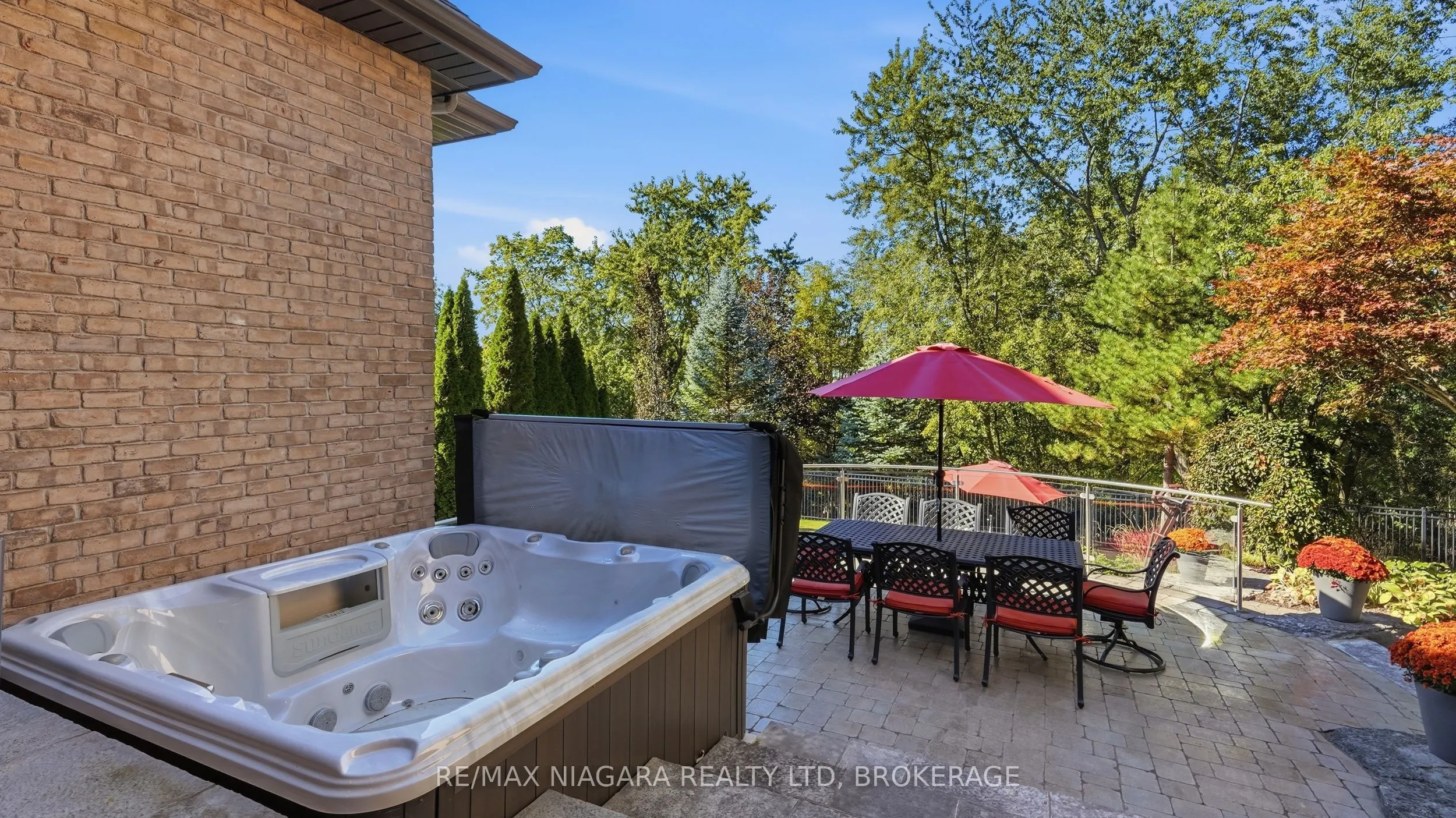 3525 Cardinal Drive