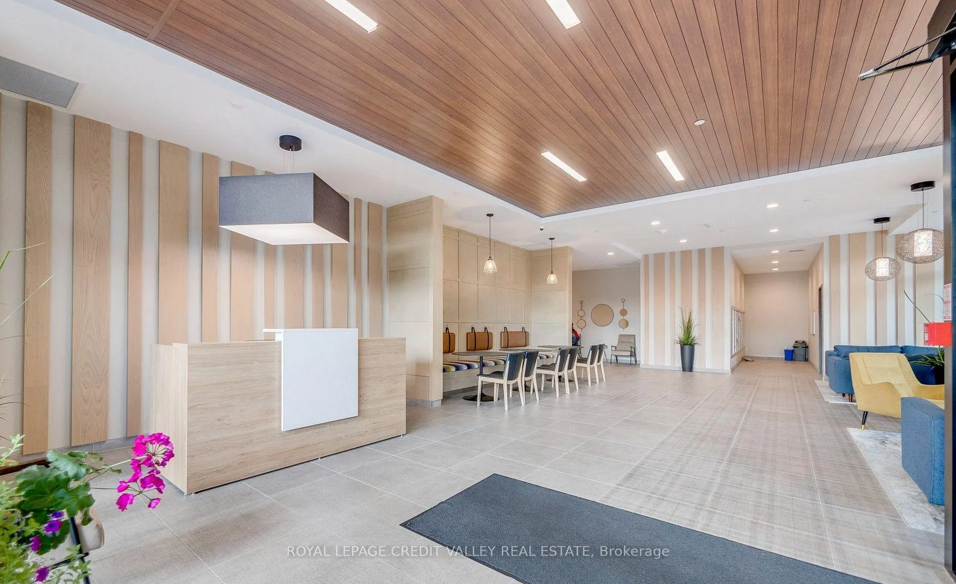 108 Garment Street #408