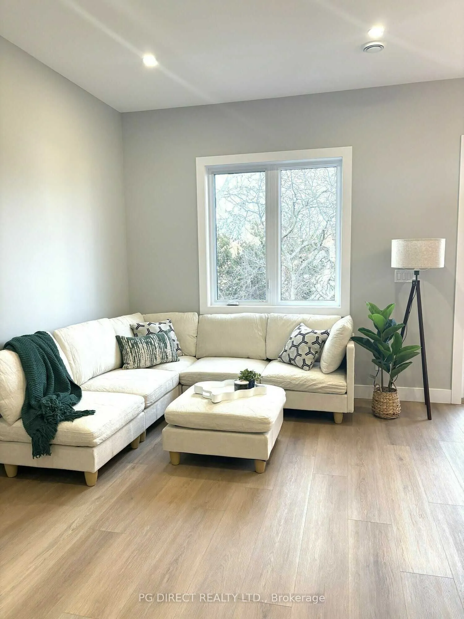 81 Maclellan Avenue