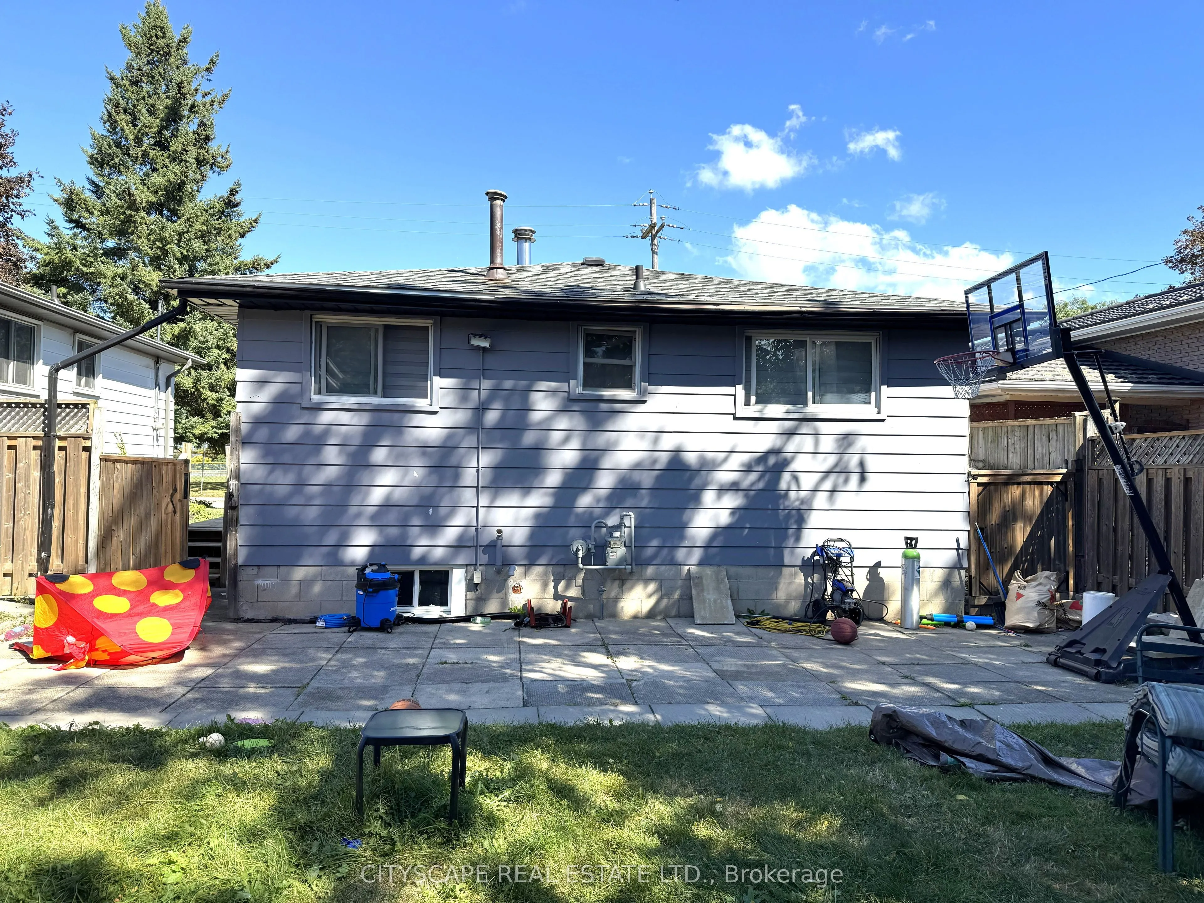 205 Bonaventure Drive