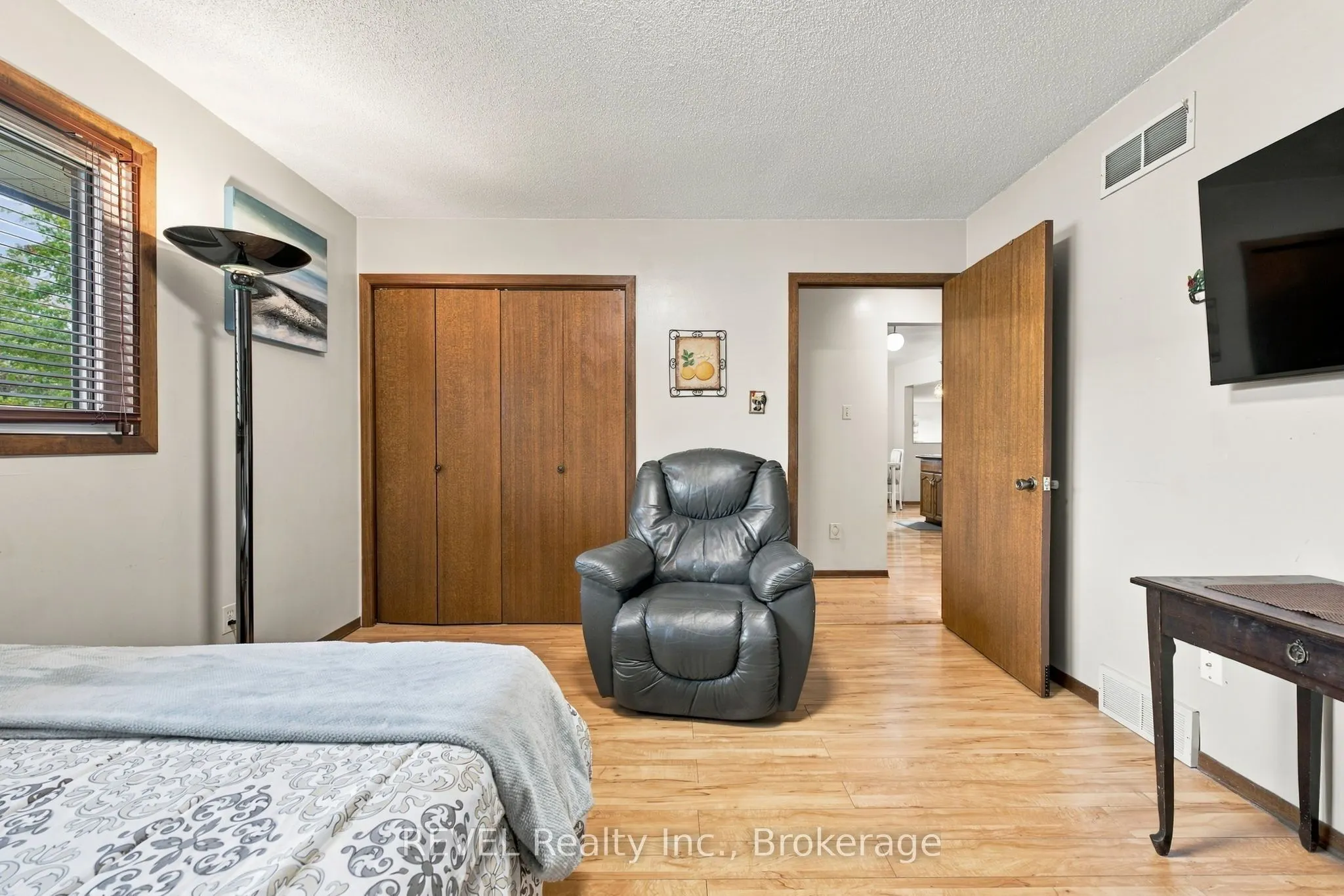 10 Michelle Drive